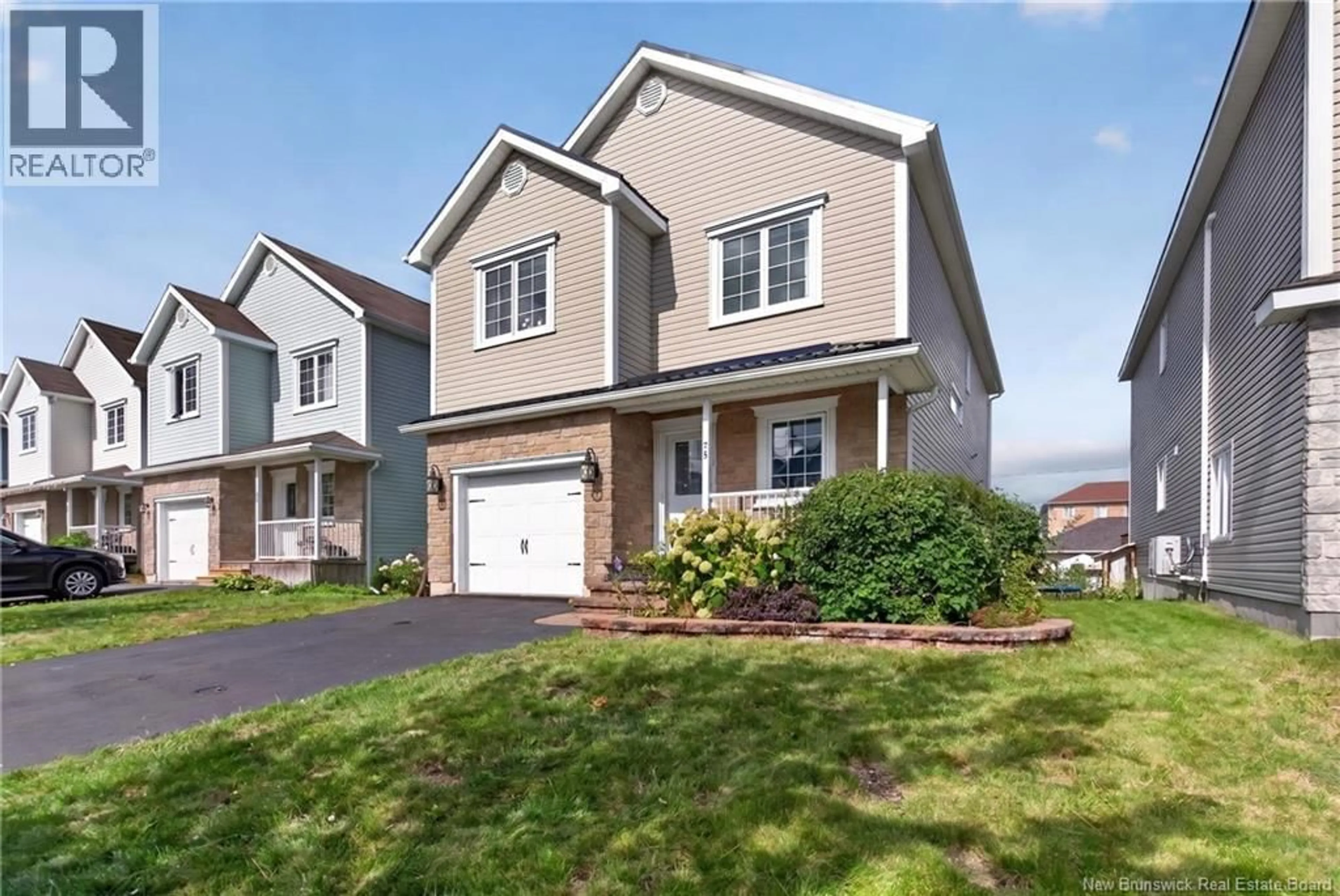 Home with vinyl exterior material, street for 78 RIDGELINE CRESCENT, Fredericton New Brunswick E3C0E9