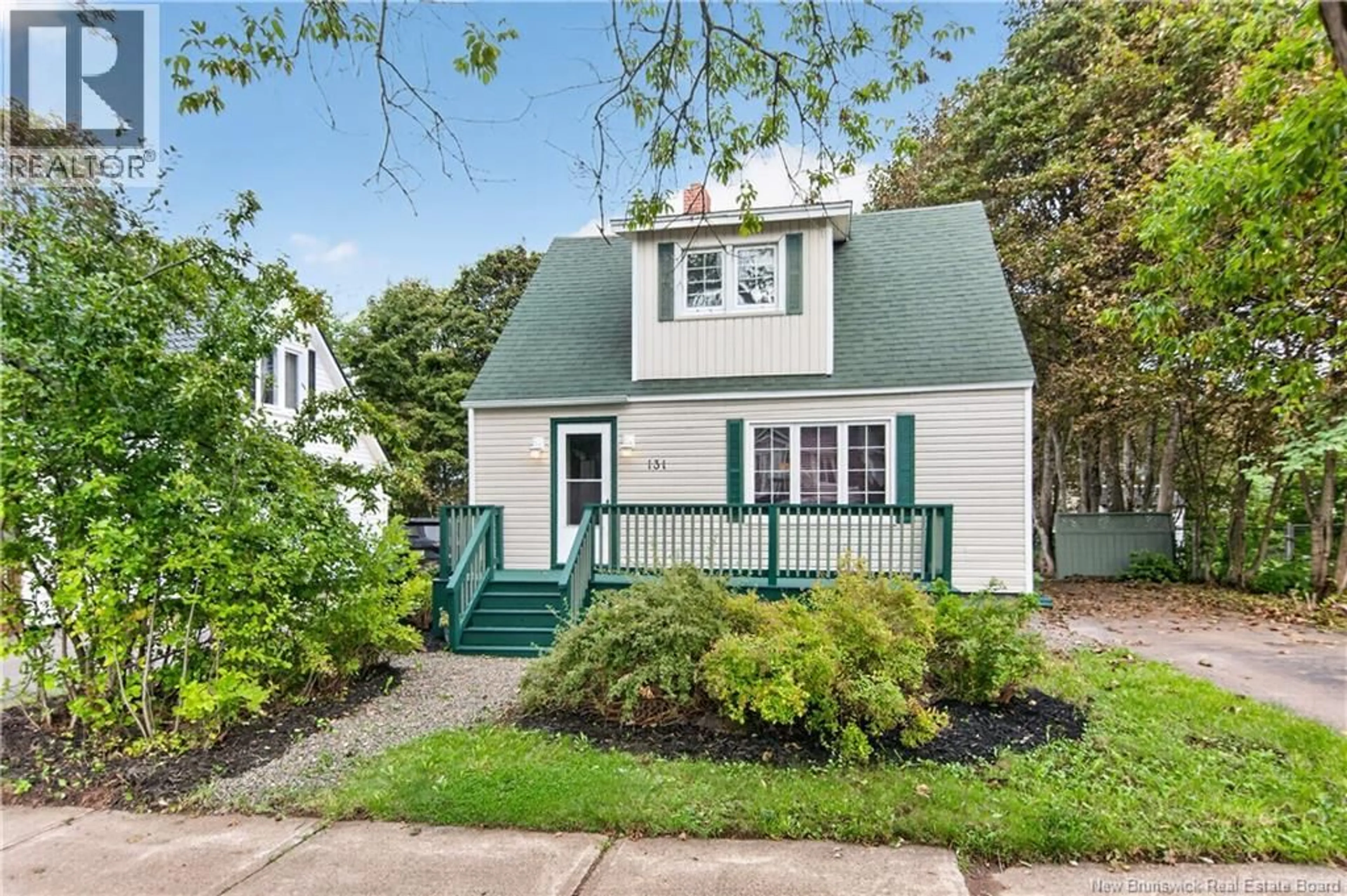 Home with vinyl exterior material, street for 131 HUMPHREY STREET, Moncton New Brunswick E1C6P2