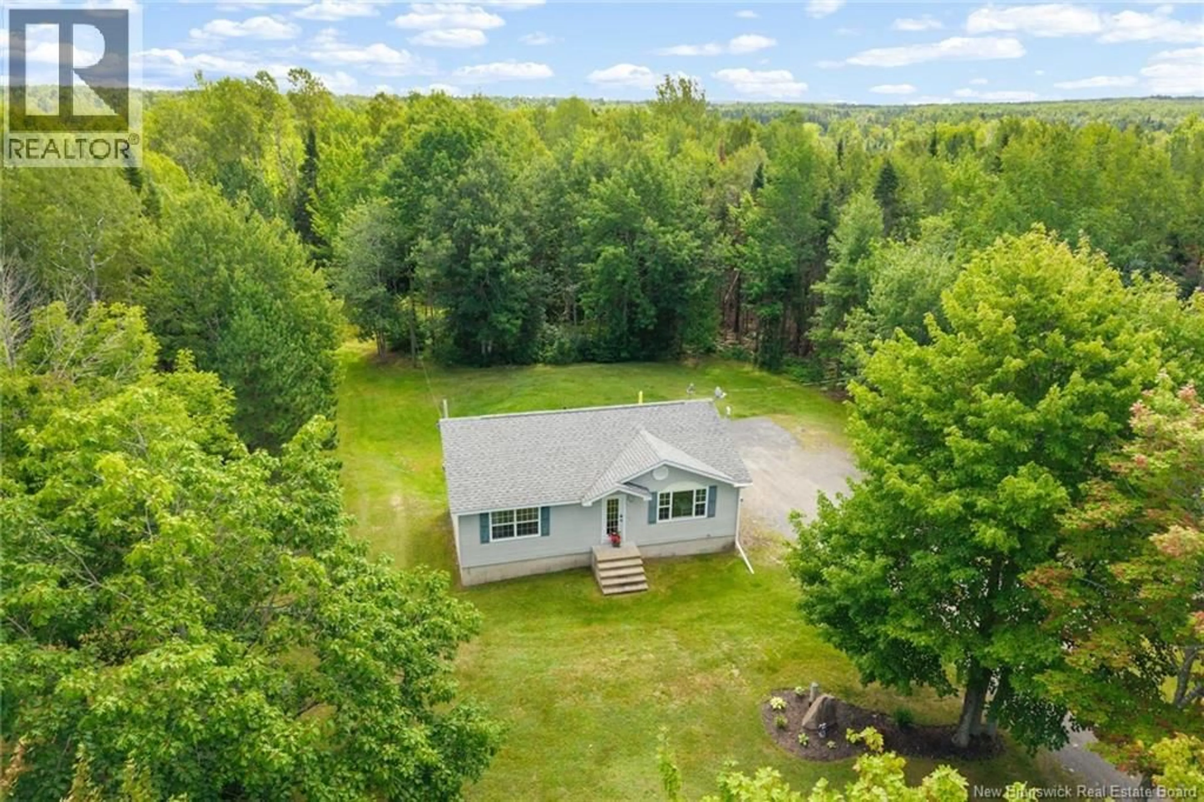 A pic from outside/outdoor area/front of a property/back of a property/a pic from drone, water/lake/river/ocean view for 337 ROUTE 635, Lake George New Brunswick E6K3N7
