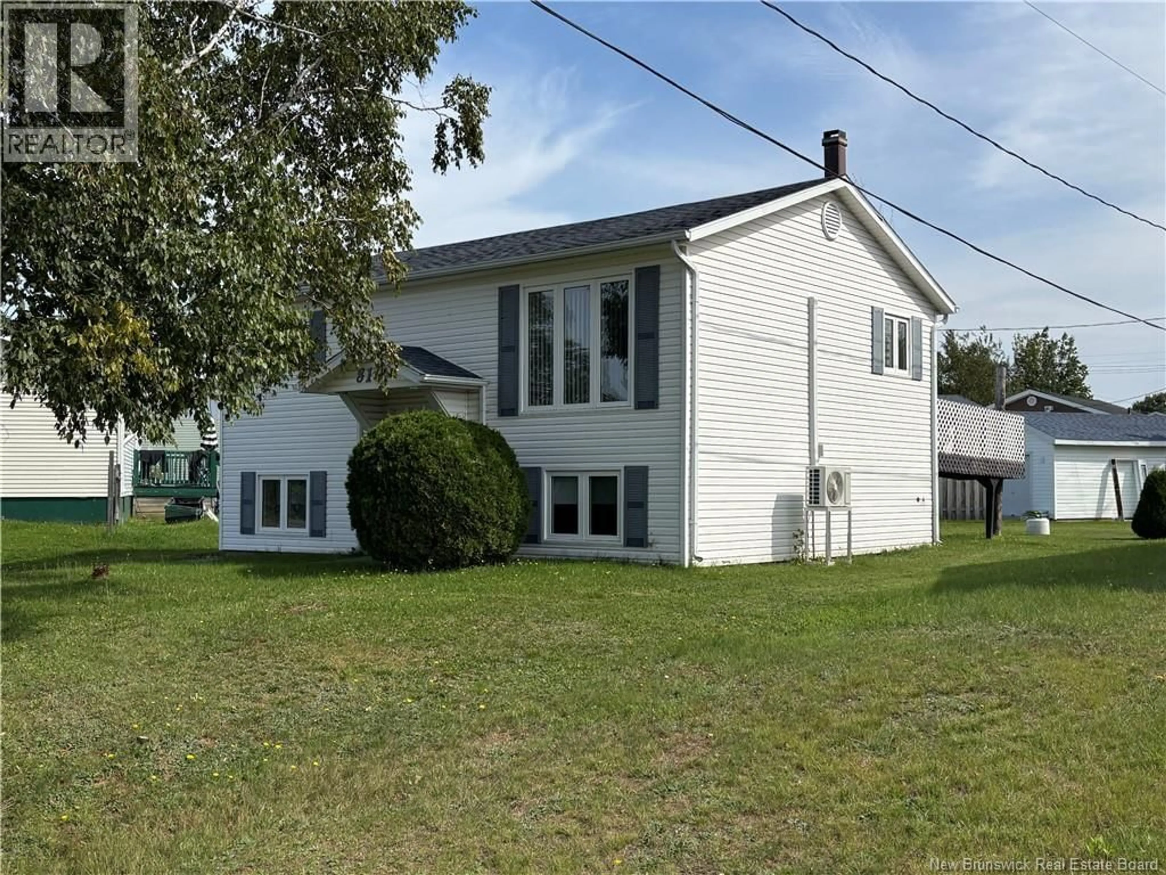 Home with vinyl exterior material, building for 810 COUTURE STREET, Bathurst New Brunswick E2A2E9