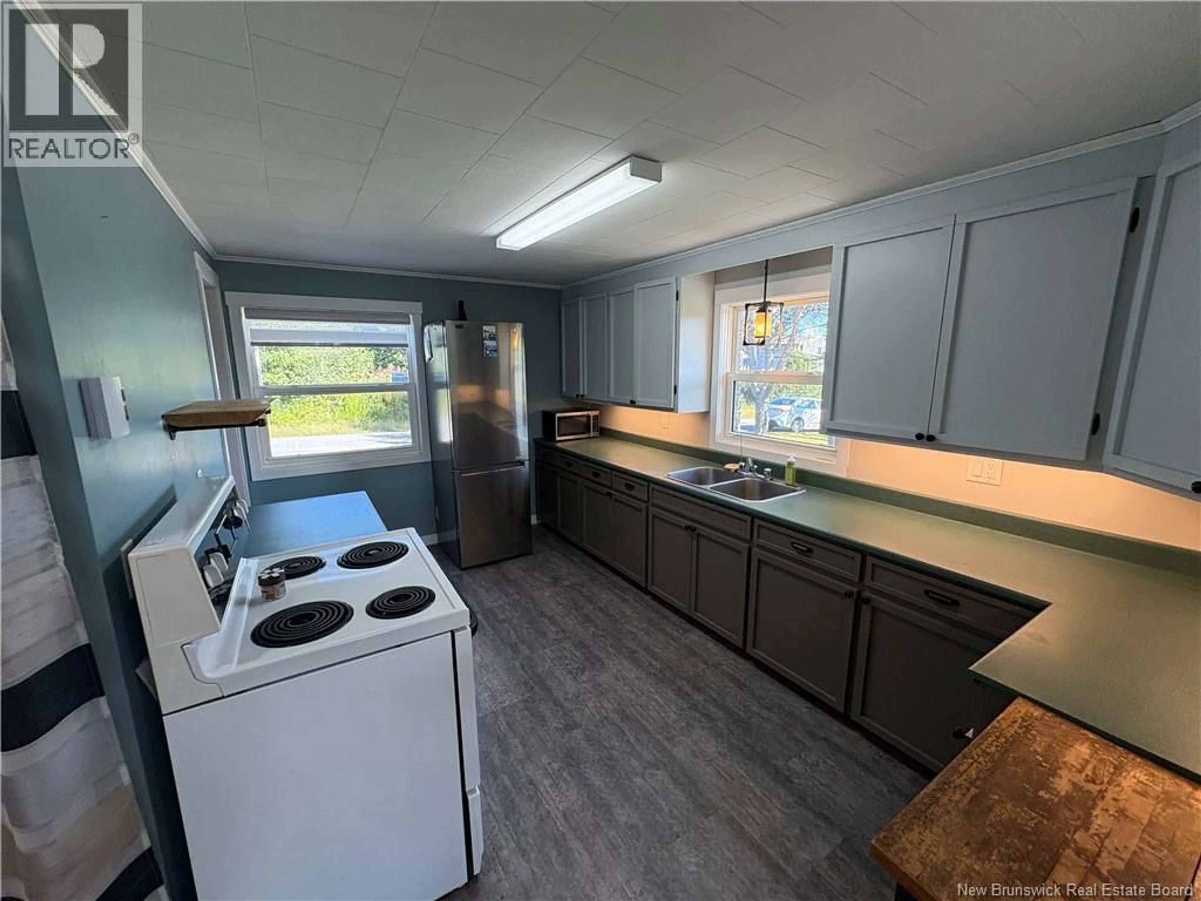 Standard kitchen, unknown for 37 CAMPBELL ROAD, Pocologan New Brunswick E5J1C5