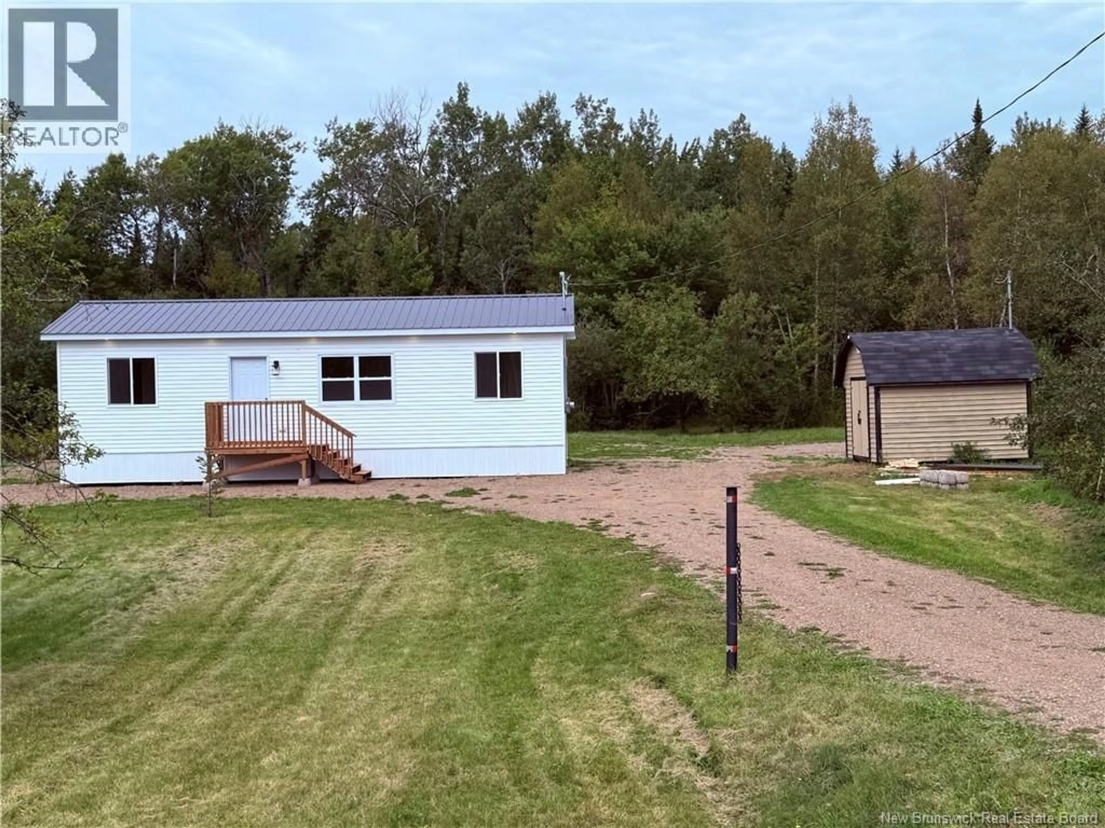 A pic from outside/outdoor area/front of a property/back of a property/a pic from drone, building for 3282 ROUTE 3, Harvey New Brunswick E6K1V6