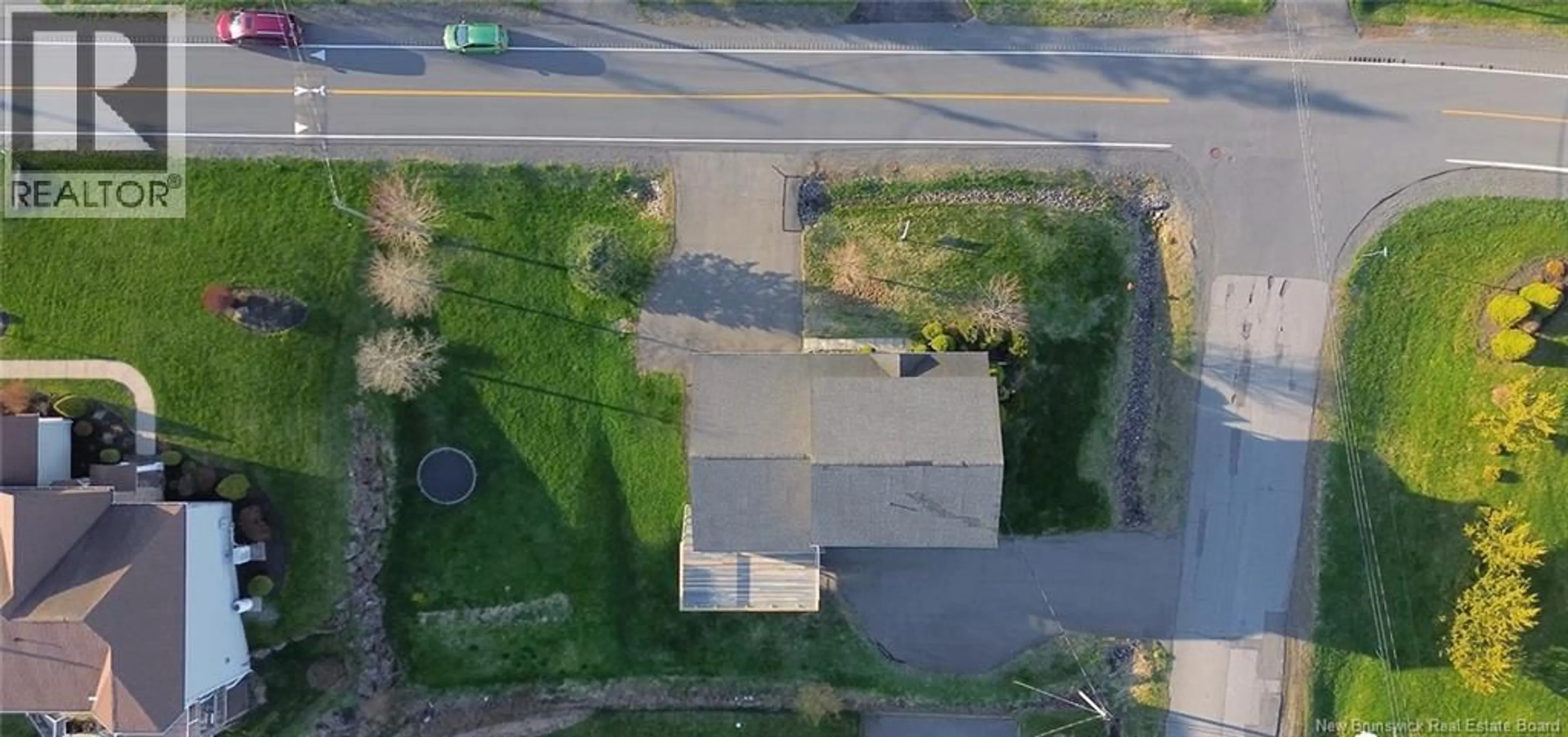 A pic from outside/outdoor area/front of a property/back of a property/a pic from drone, street for 77 CEDARWOOD DRIVE, Saint John New Brunswick E2K5P5
