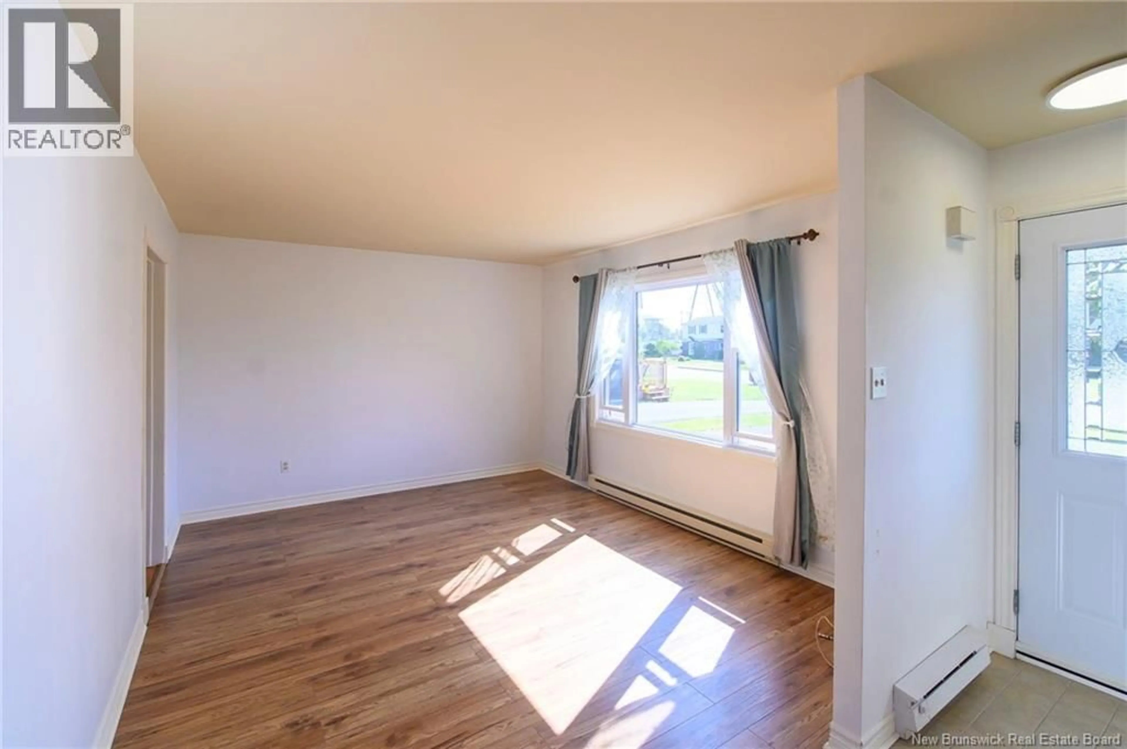 A pic of a room for 175 RIVERHILL DRIVE, Saint John New Brunswick E2M5B6