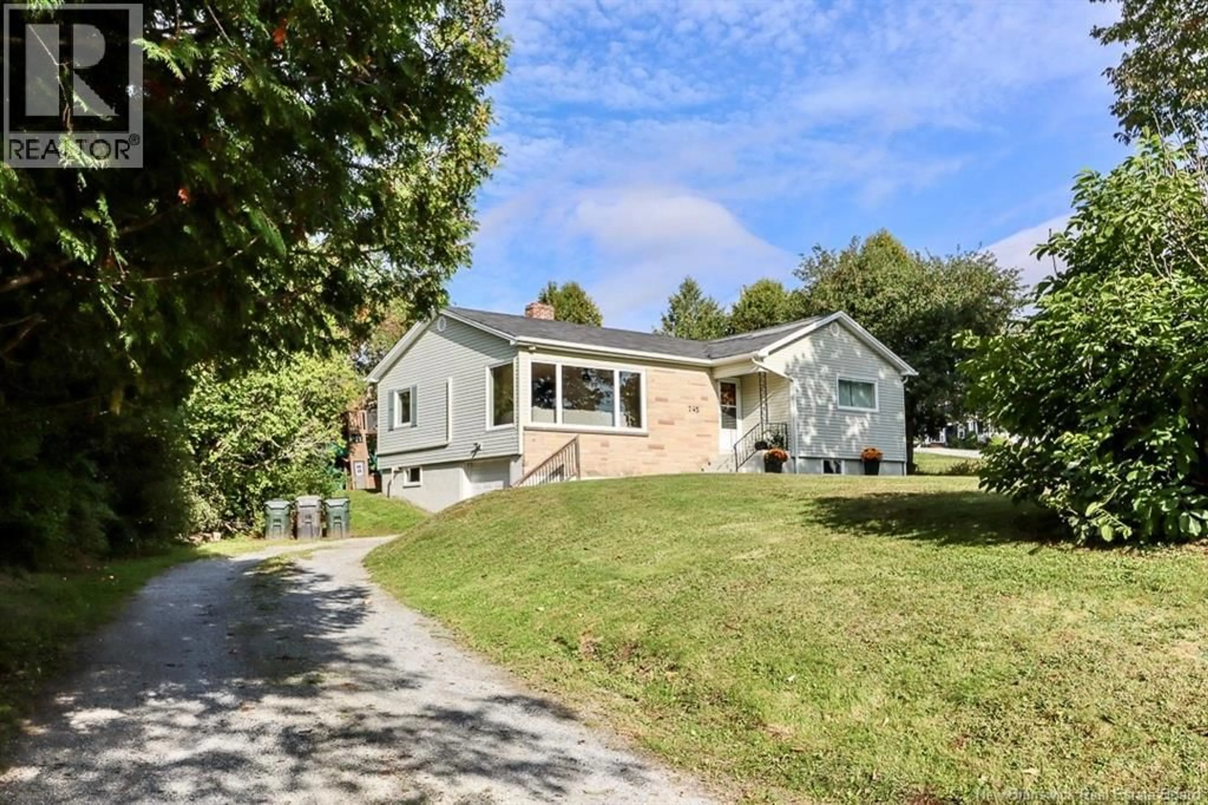 A pic from outside/outdoor area/front of a property/back of a property/a pic from drone, street for 745 MAIN STREET, Hampton New Brunswick E5N6E2