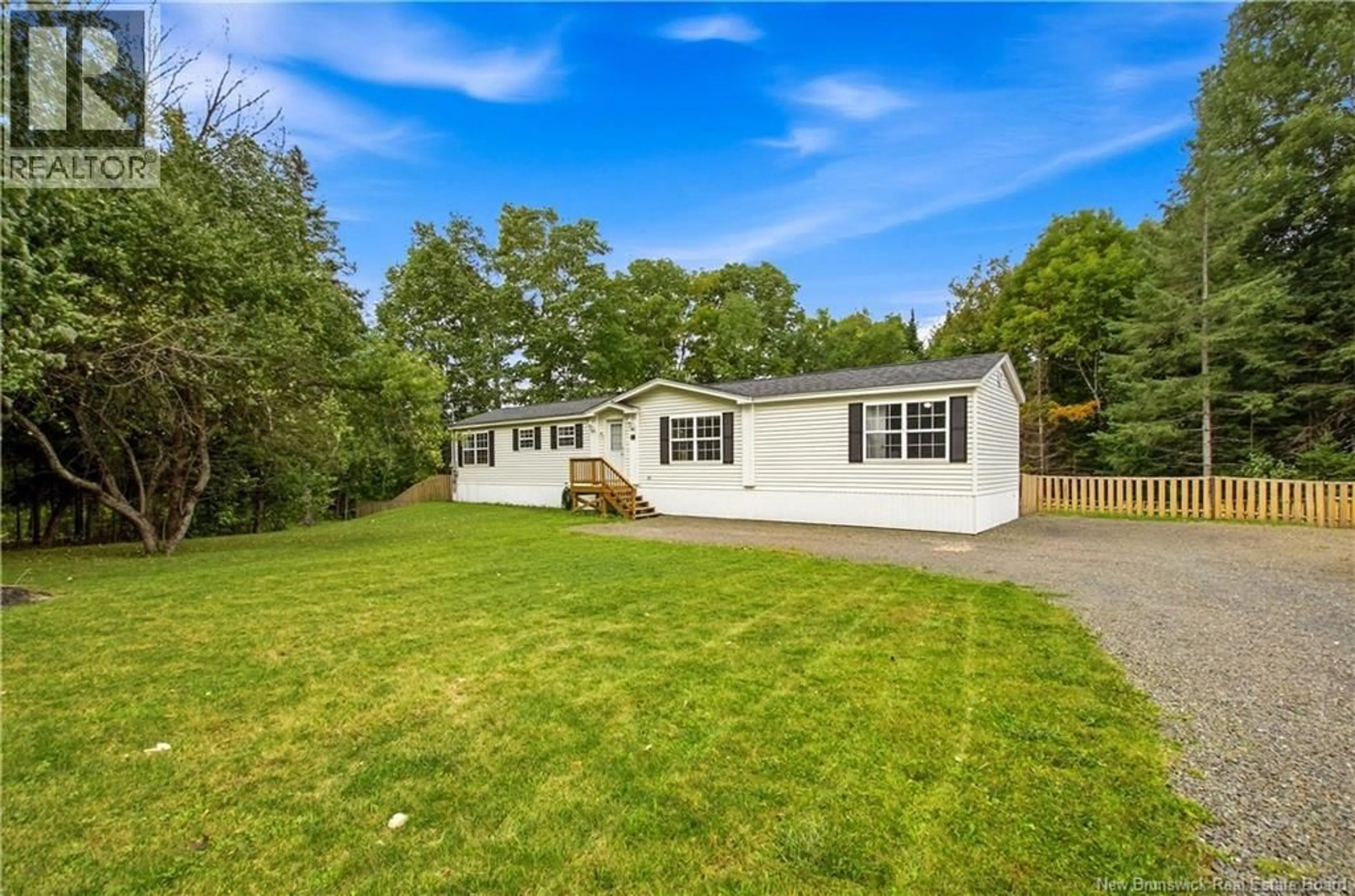 A pic from outside/outdoor area/front of a property/back of a property/a pic from drone, water/lake/river/ocean view for 256 MAZEROLLE SETTLEMENT ROAD, Upper Kingsclear New Brunswick E3E1W1