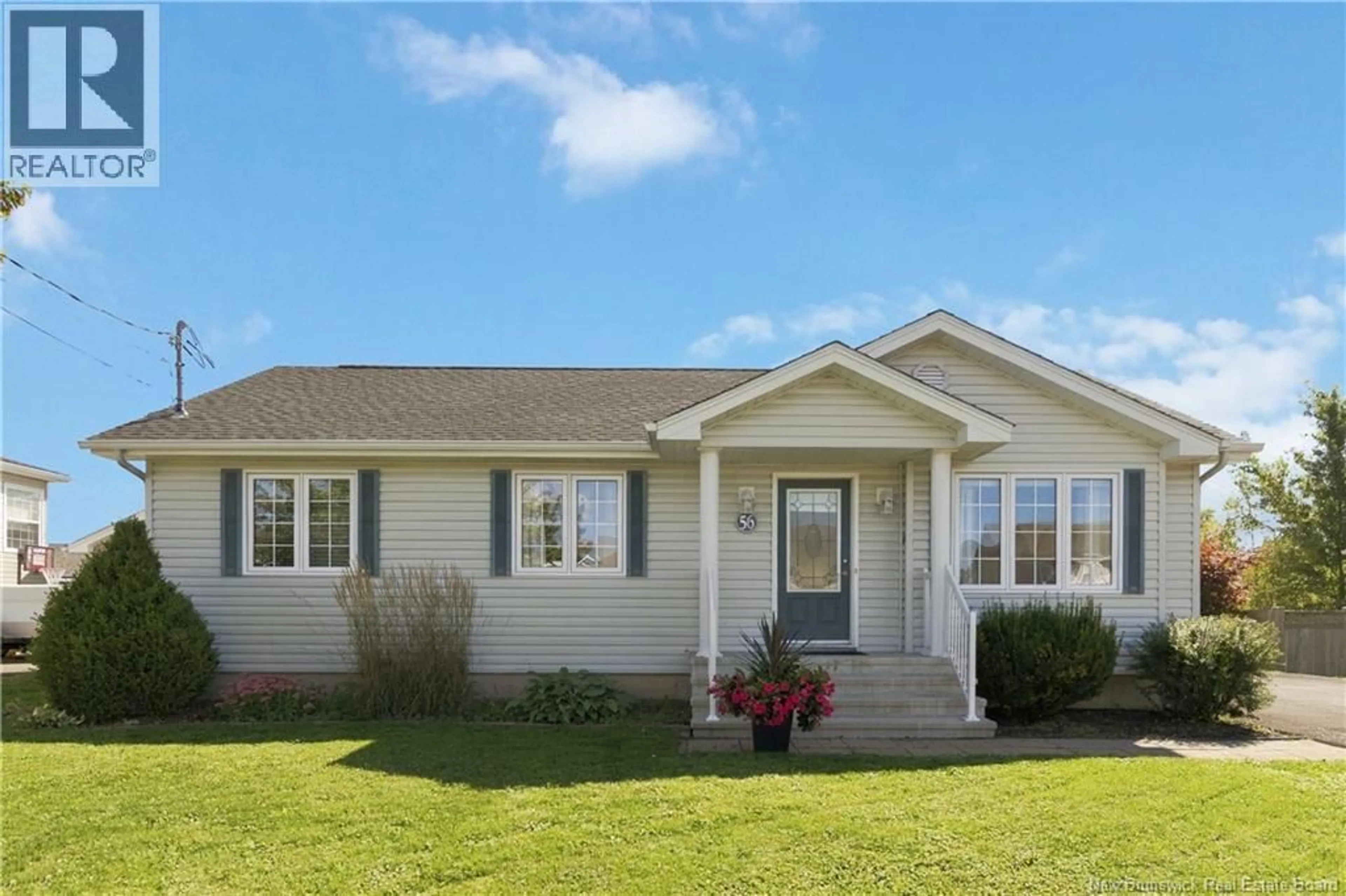 Home with vinyl exterior material, unknown for 56 CYRIL STREET, Dieppe New Brunswick E1A8K6