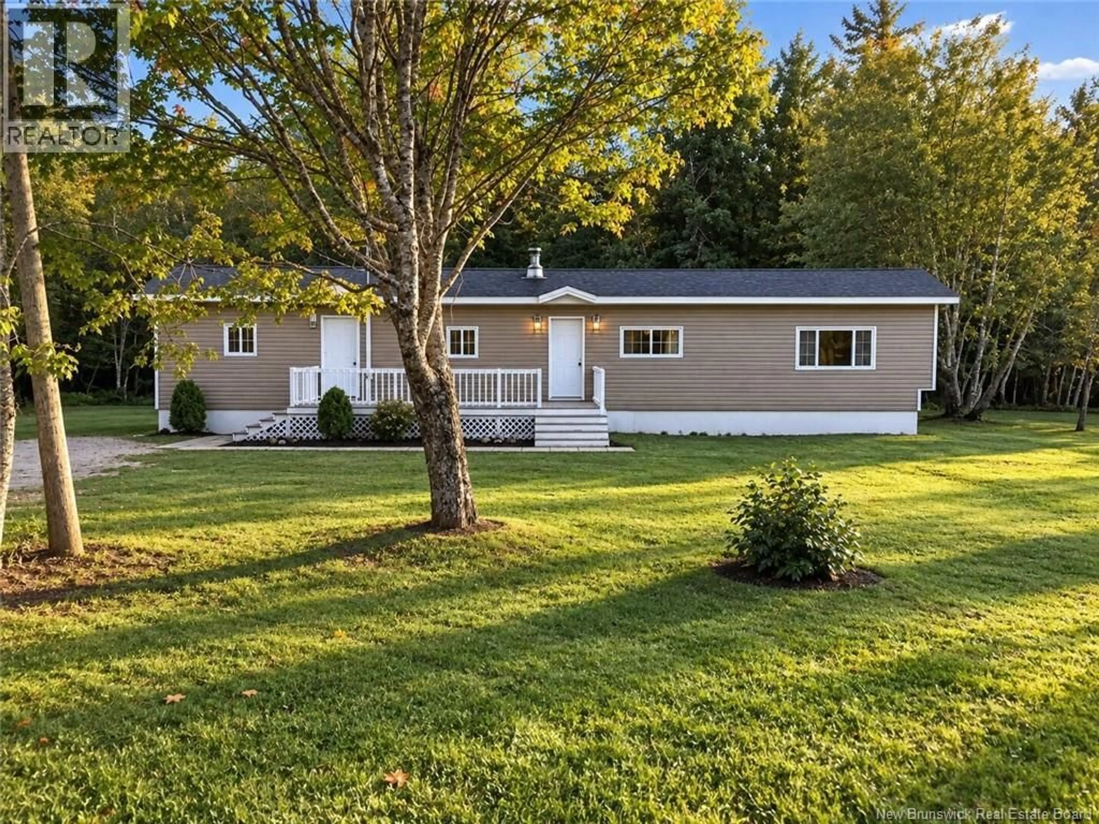 Home with vinyl exterior material, street for 1330 ROUTE 885 ROUTE, Kinnear Settlement New Brunswick E4Z2X2