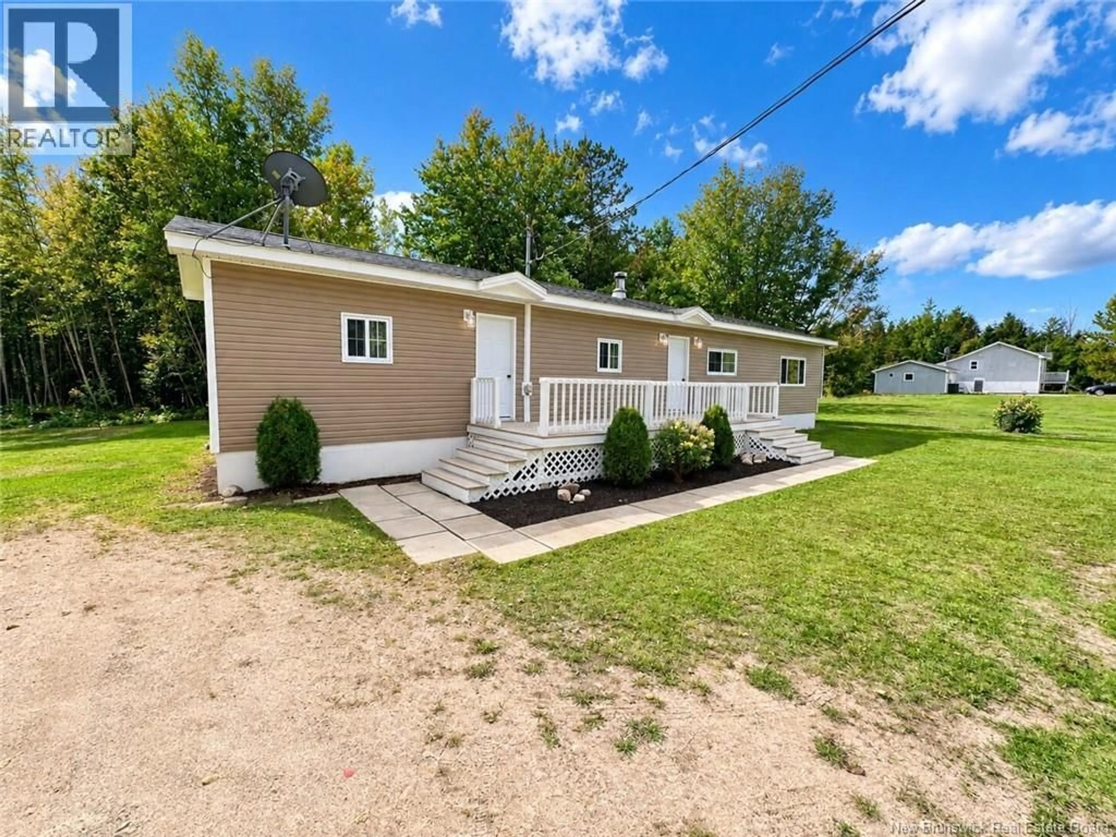 A pic from outside/outdoor area/front of a property/back of a property/a pic from drone, street for 1330 ROUTE 885 ROUTE, Kinnear Settlement New Brunswick E4Z2X2