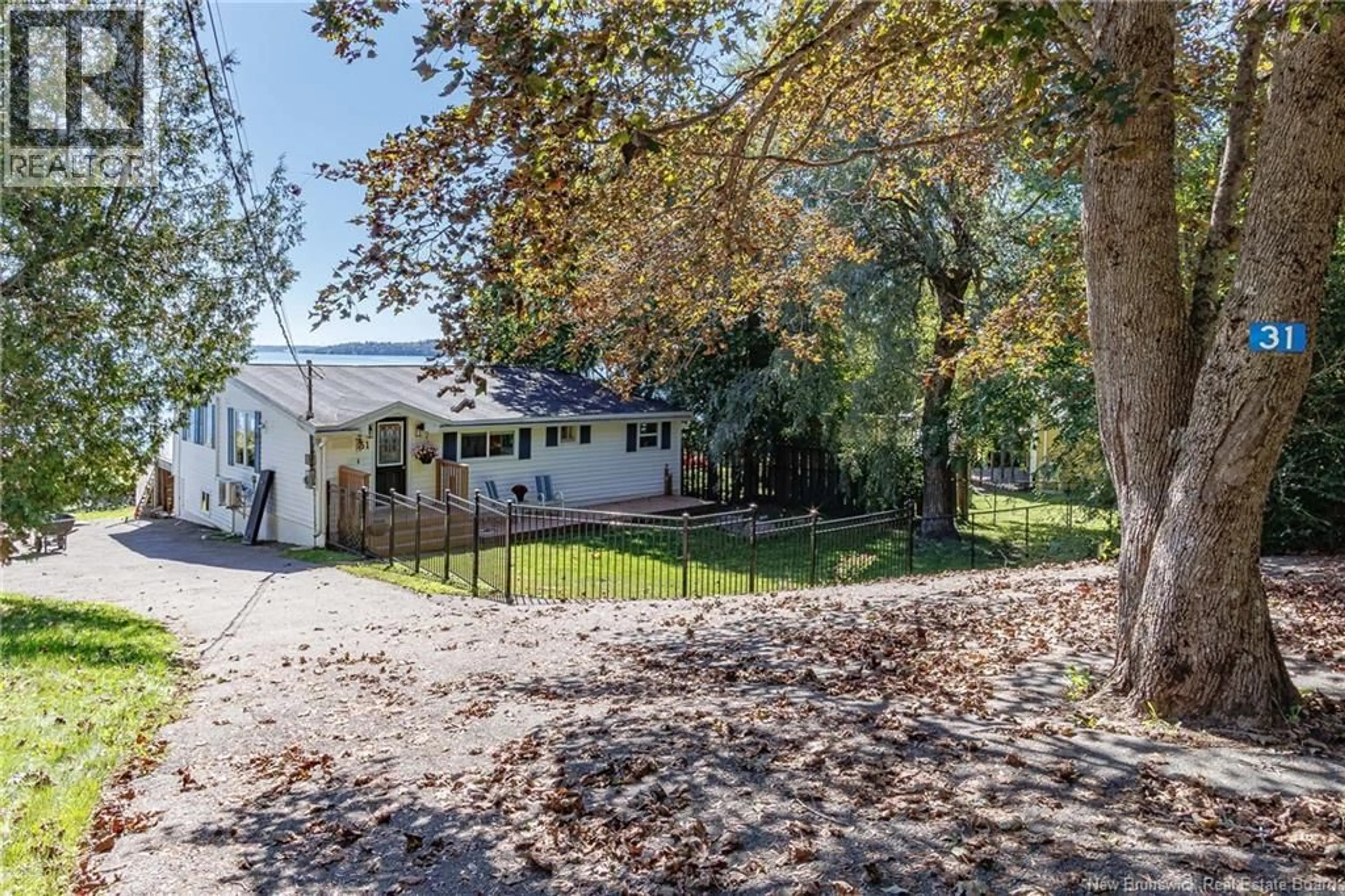 A pic from outside/outdoor area/front of a property/back of a property/a pic from drone, unknown for 31 RIVER STREET, Grand Bay-Westfield New Brunswick E5K2H1