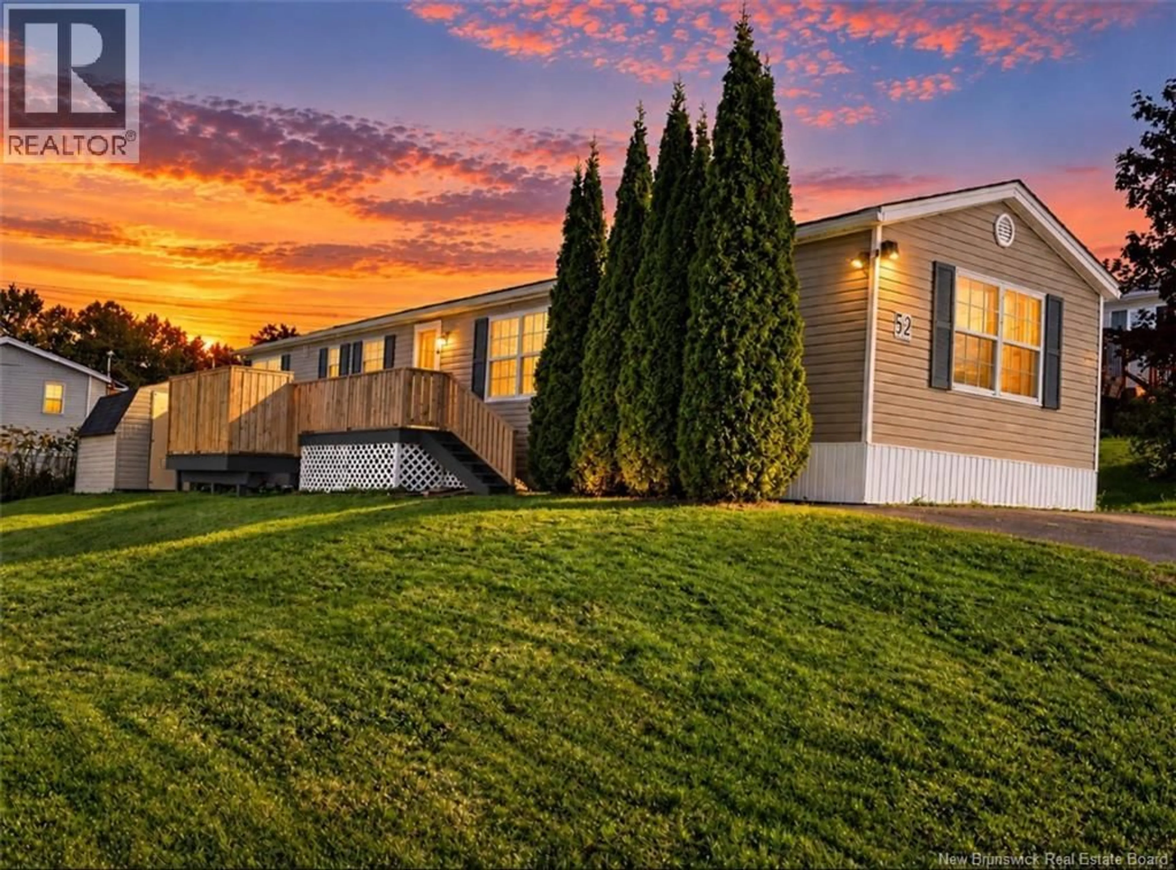 Home with vinyl exterior material, mountain view for 52 SHERRYS LANE, Fredericton New Brunswick E3C1C8