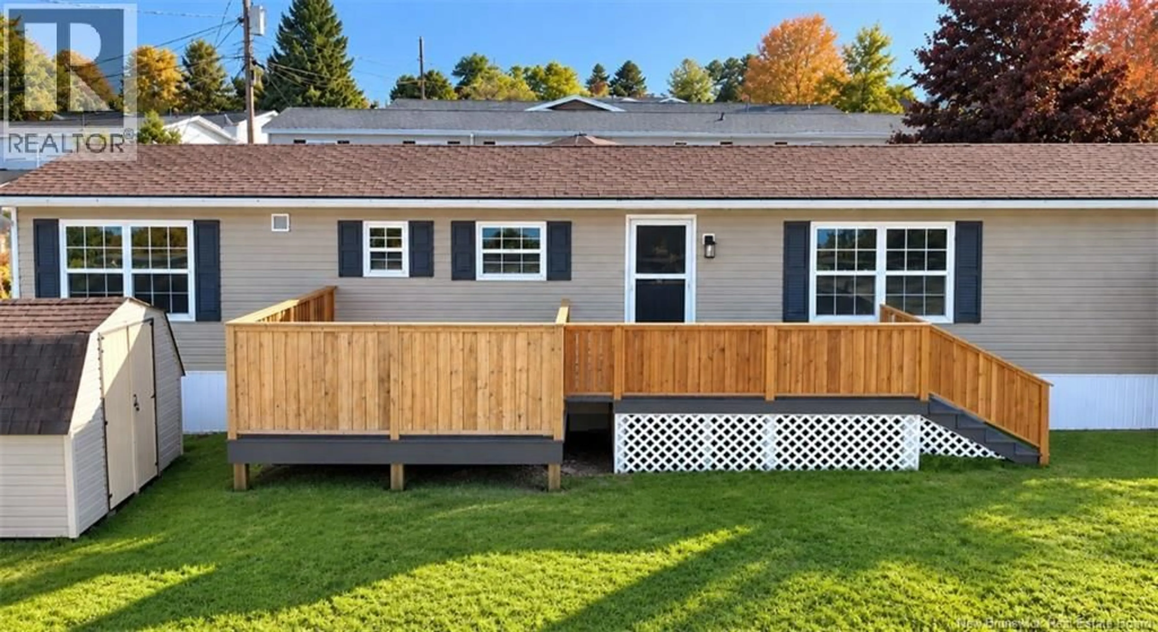 Home with vinyl exterior material, unknown for 52 SHERRYS LANE, Fredericton New Brunswick E3C1C8