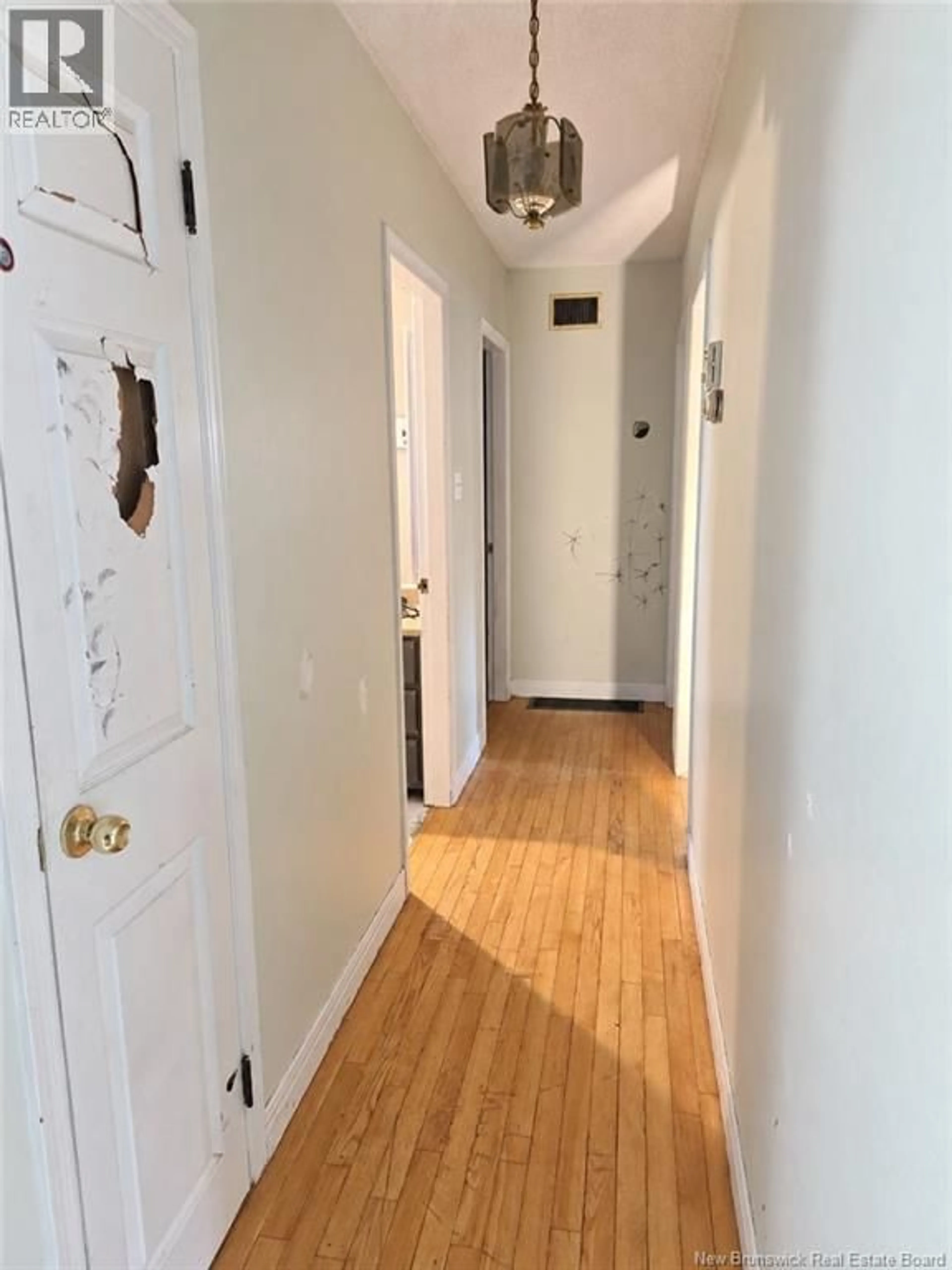Indoor entryway for 42 PRINCESS STREET, Miramichi New Brunswick E1N2K3