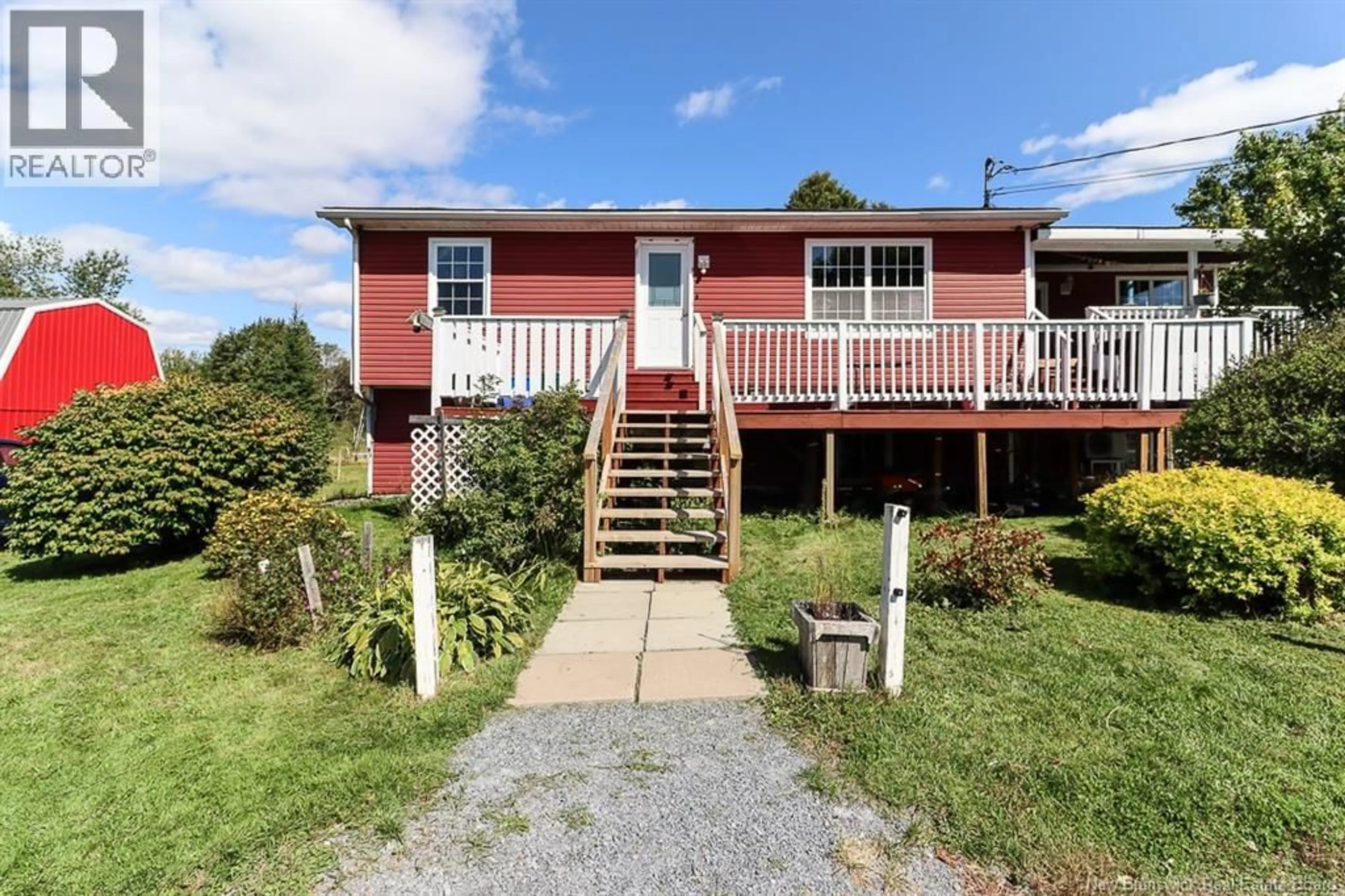 A pic from outside/outdoor area/front of a property/back of a property/a pic from drone, water/lake/river/ocean view for 2803 GOLDEN GROVE RD, Saint John New Brunswick E2S1B7