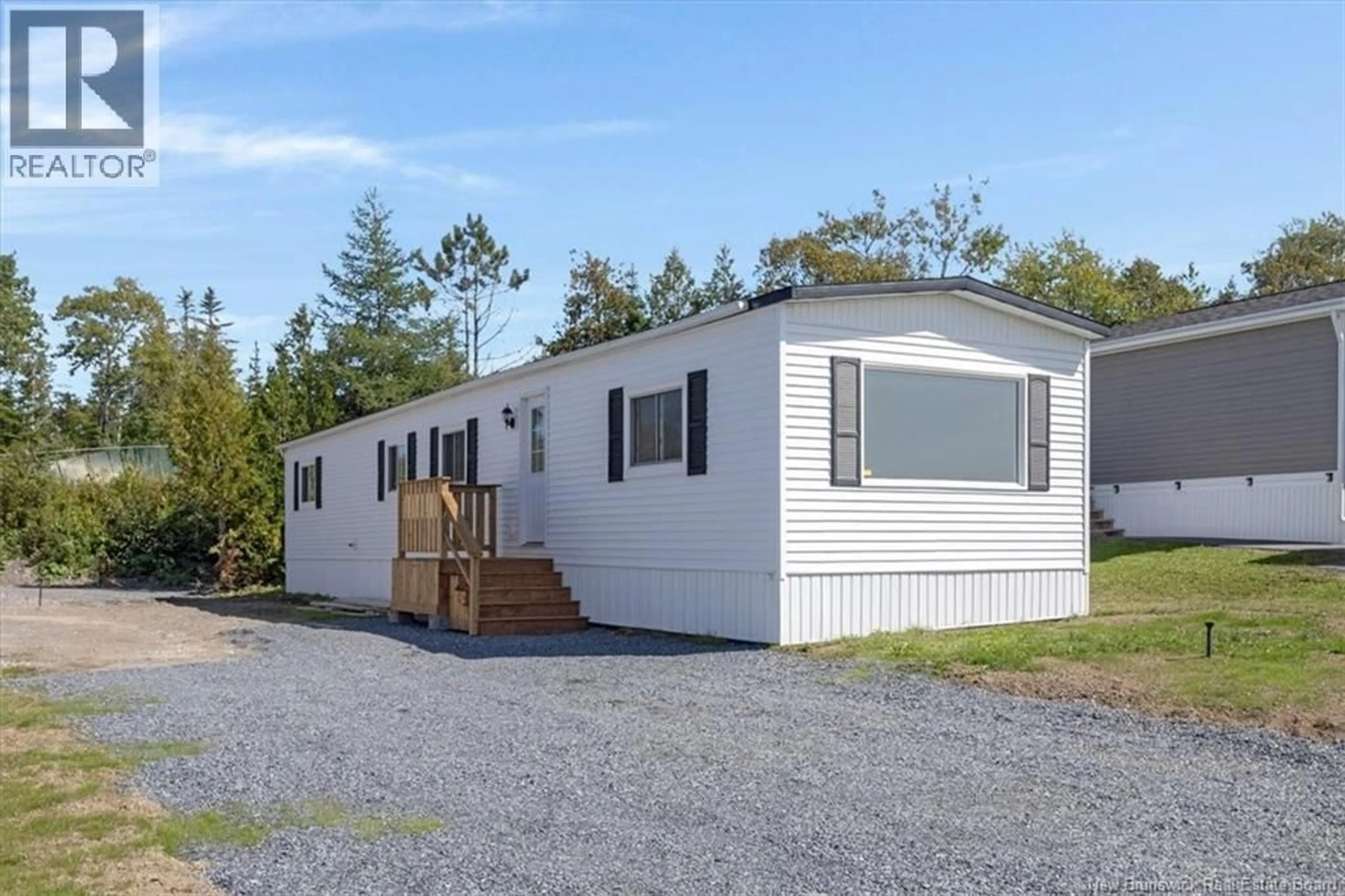 Home with vinyl exterior material, unknown for 41 SUSAN DRIVE, Saint John New Brunswick E2N1P3