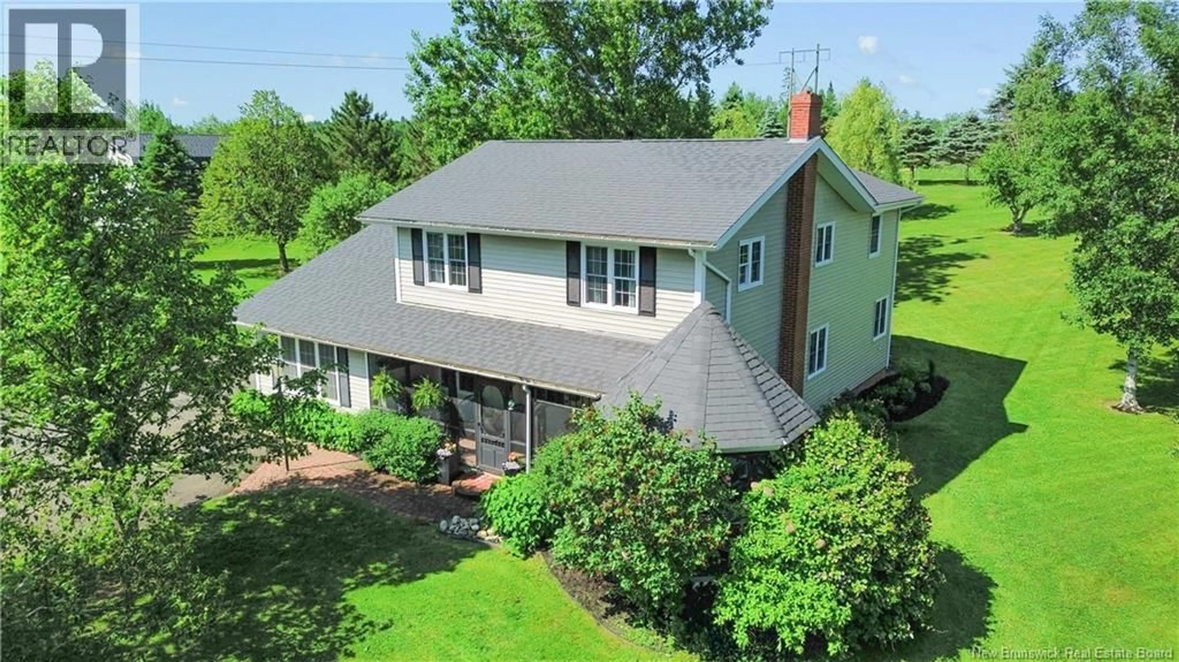 A pic from outside/outdoor area/front of a property/back of a property/a pic from drone, building for 142 REELEDER COURT, Greenfield New Brunswick E7L3C2