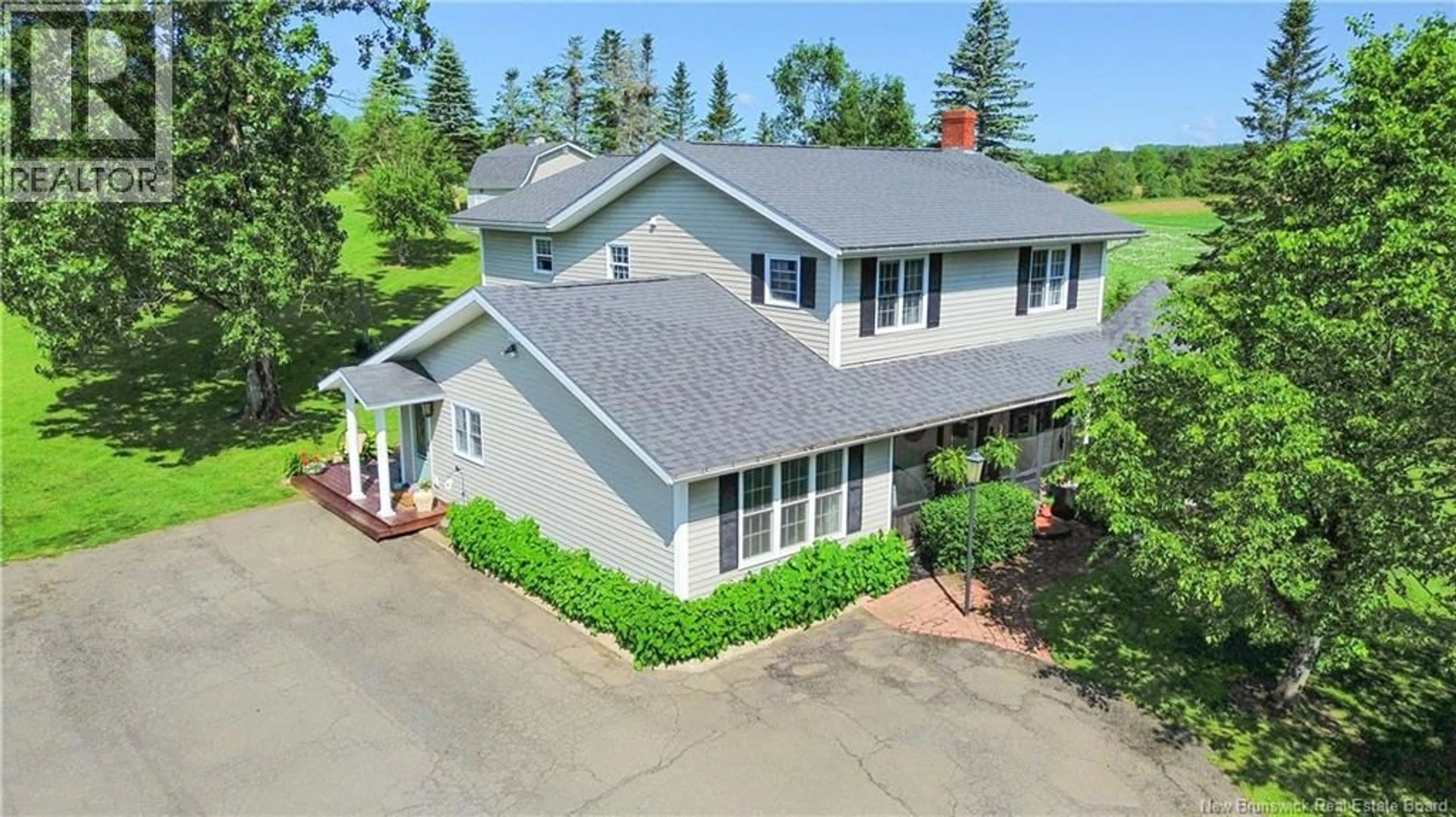 A pic from outside/outdoor area/front of a property/back of a property/a pic from drone, unknown for 142 REELEDER COURT, Greenfield New Brunswick E7L3C2