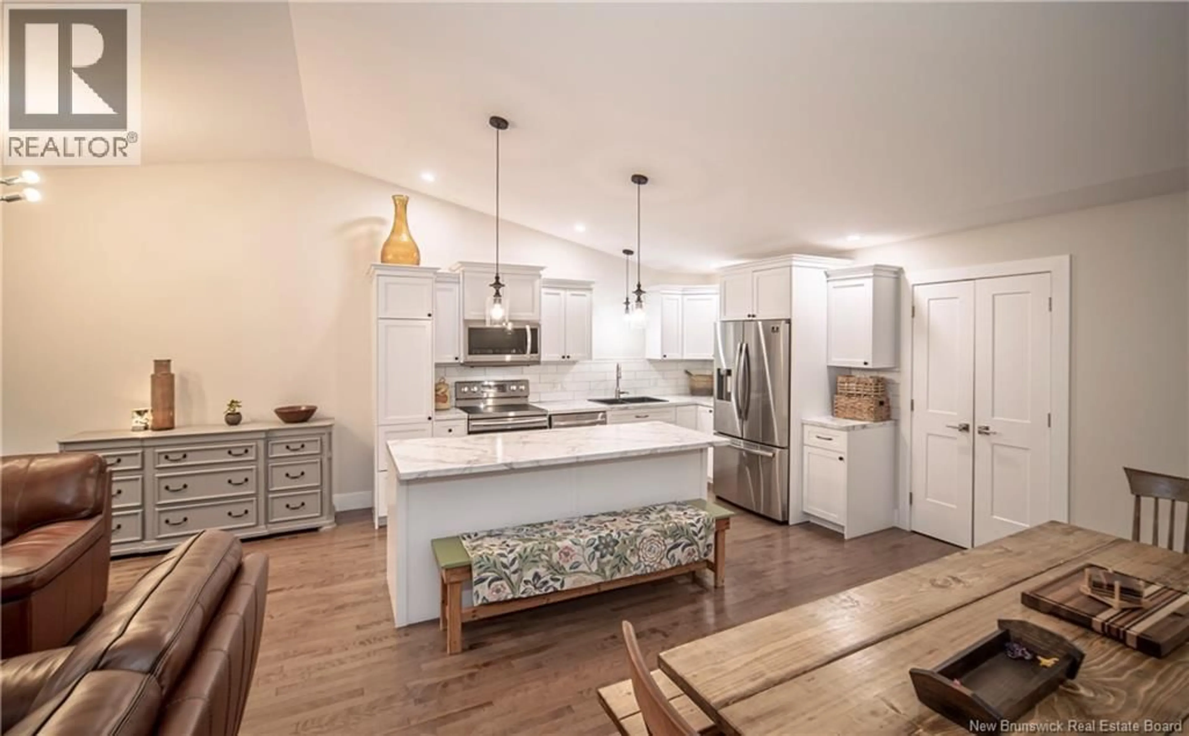 Open concept kitchen, ceramic/tile floor for 9 COOK COURT, Oromocto New Brunswick E2V0N1