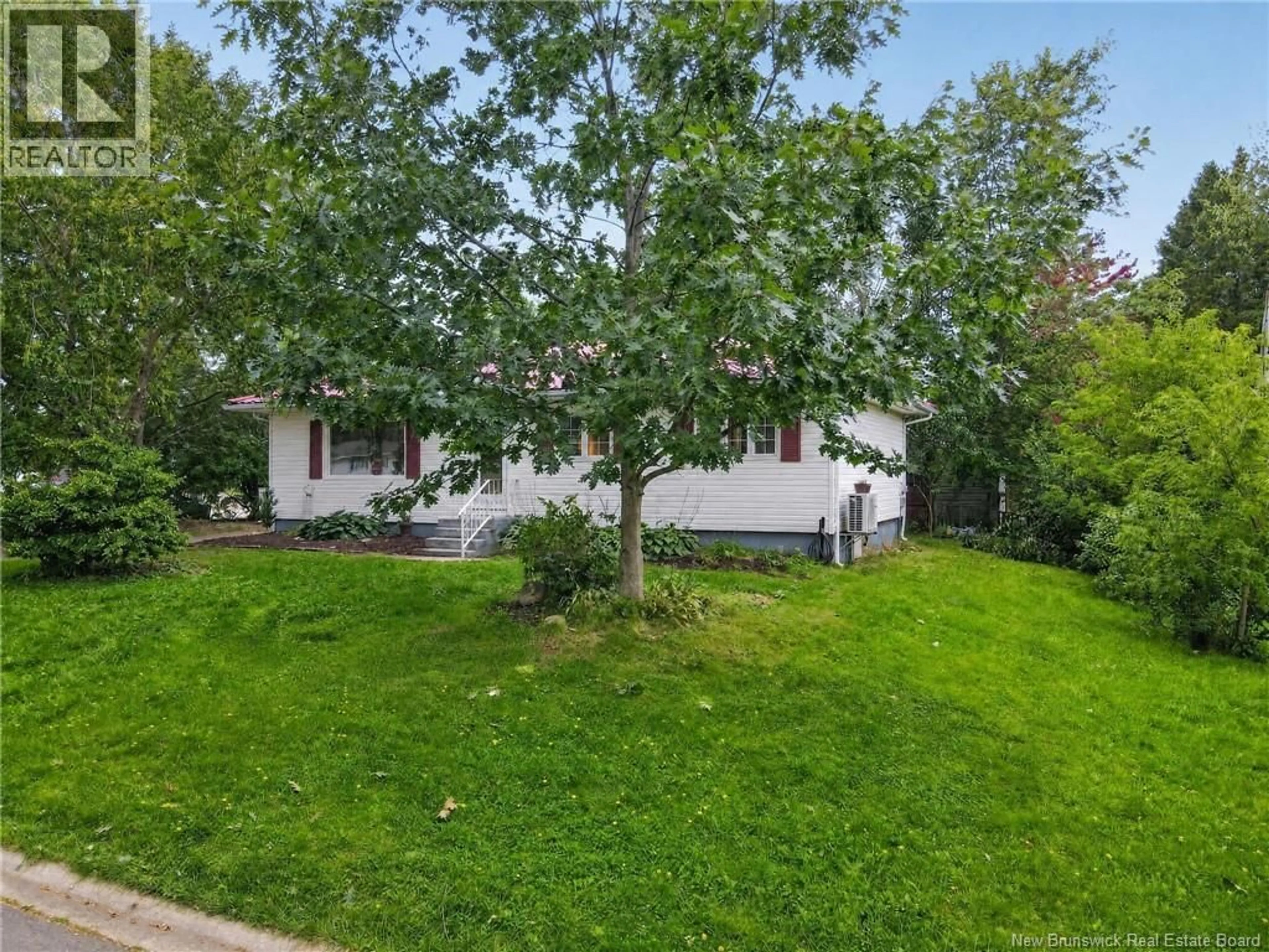 A pic from outside/outdoor area/front of a property/back of a property/a pic from drone, street for 305 TODD STREET, Riverview New Brunswick E1B2S9