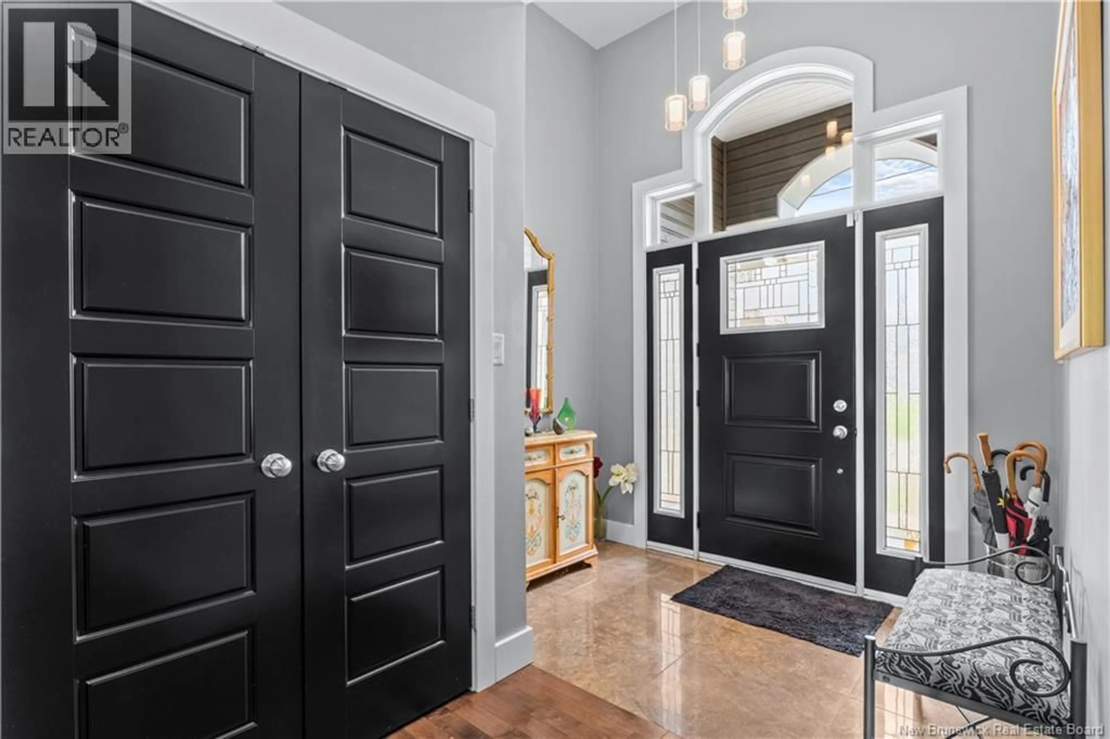Indoor entryway for 34 VALMONT CRESCENT, Dieppe New Brunswick E1A1A2