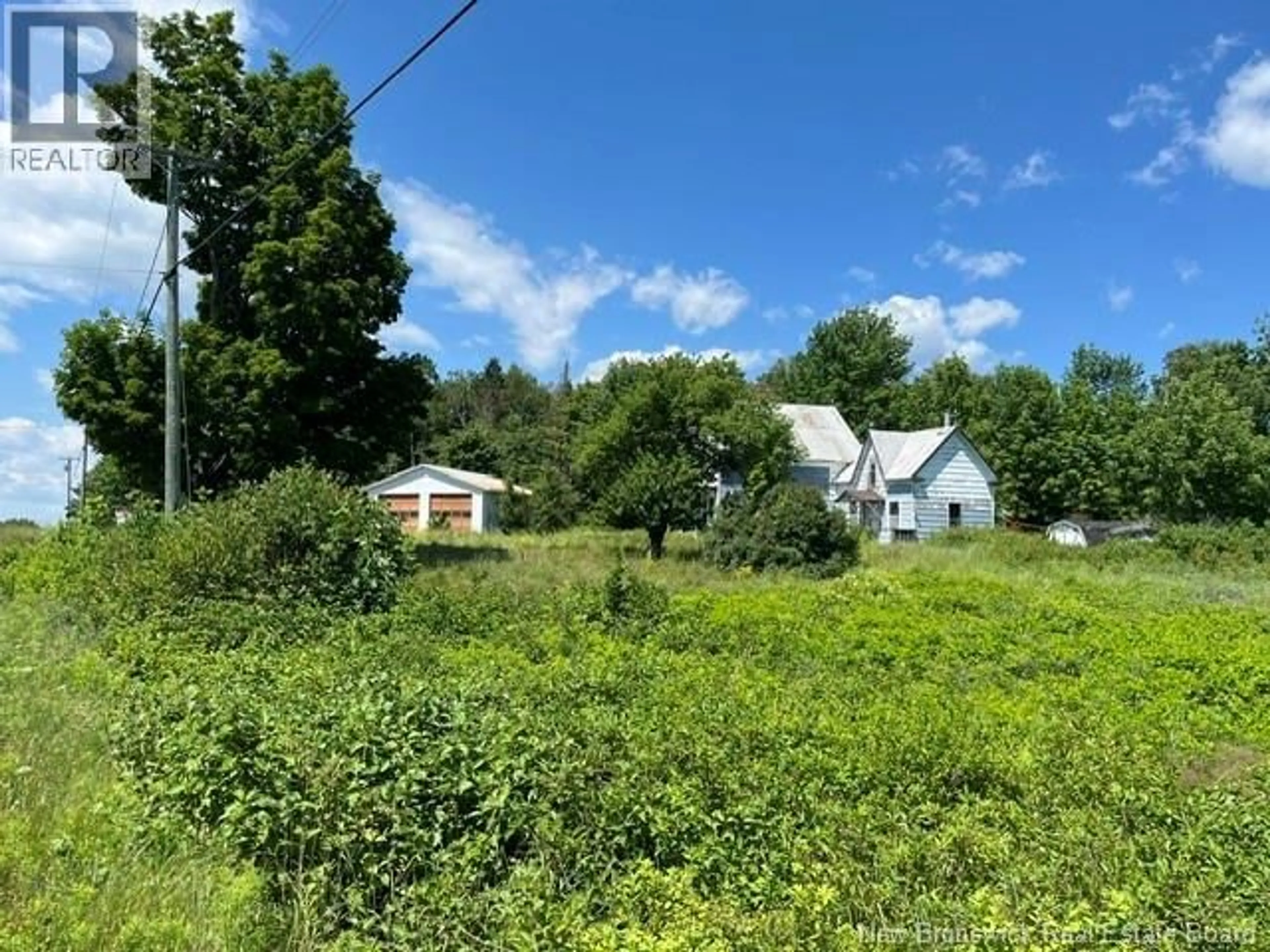 A pic from outside/outdoor area/front of a property/back of a property/a pic from drone, unknown for 622 ROUTE 635, Lake George New Brunswick E3A1E7