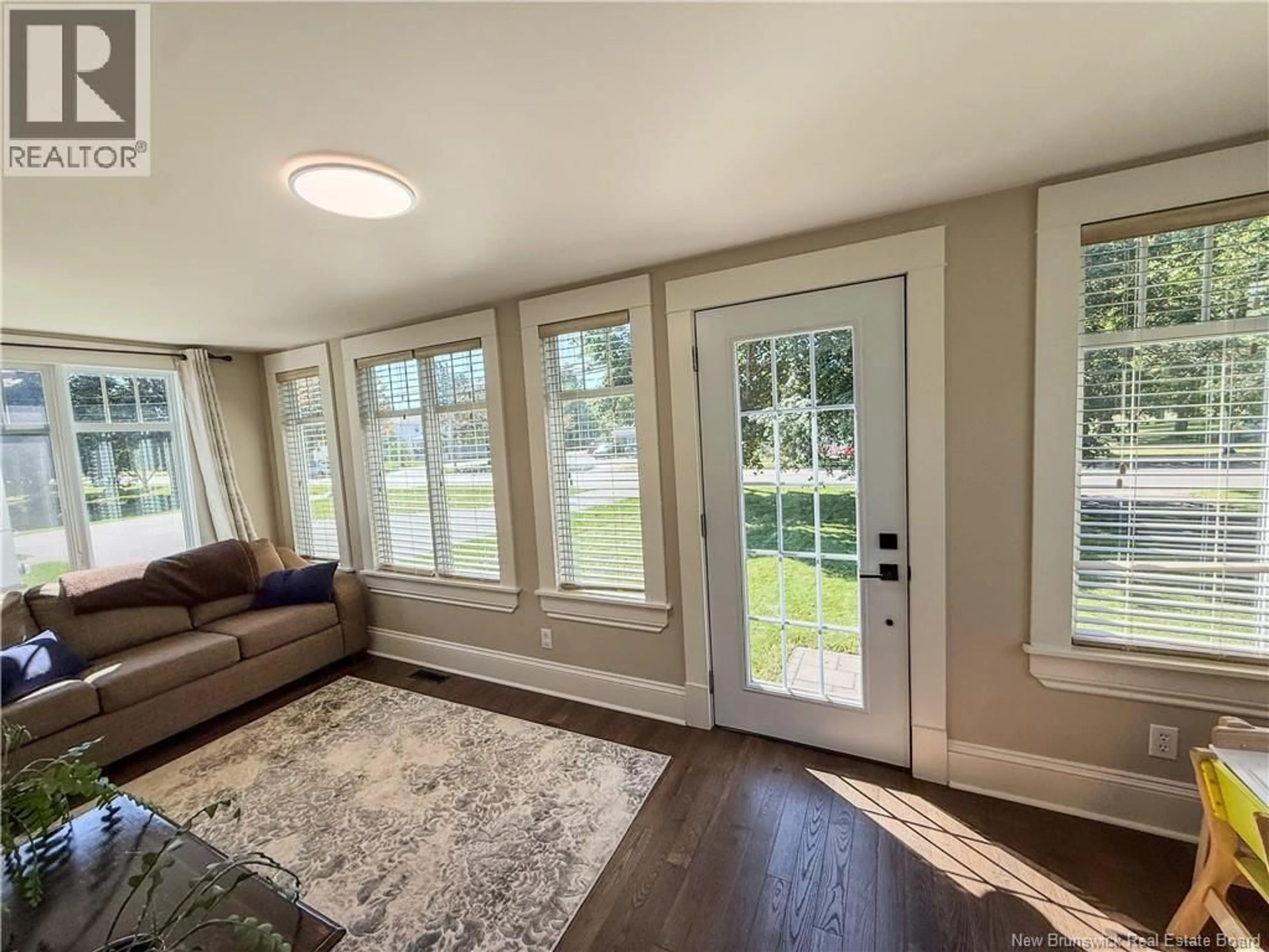 Indoor entryway for 1082 MAIN STREET, Sussex Corner New Brunswick E4E2Z8