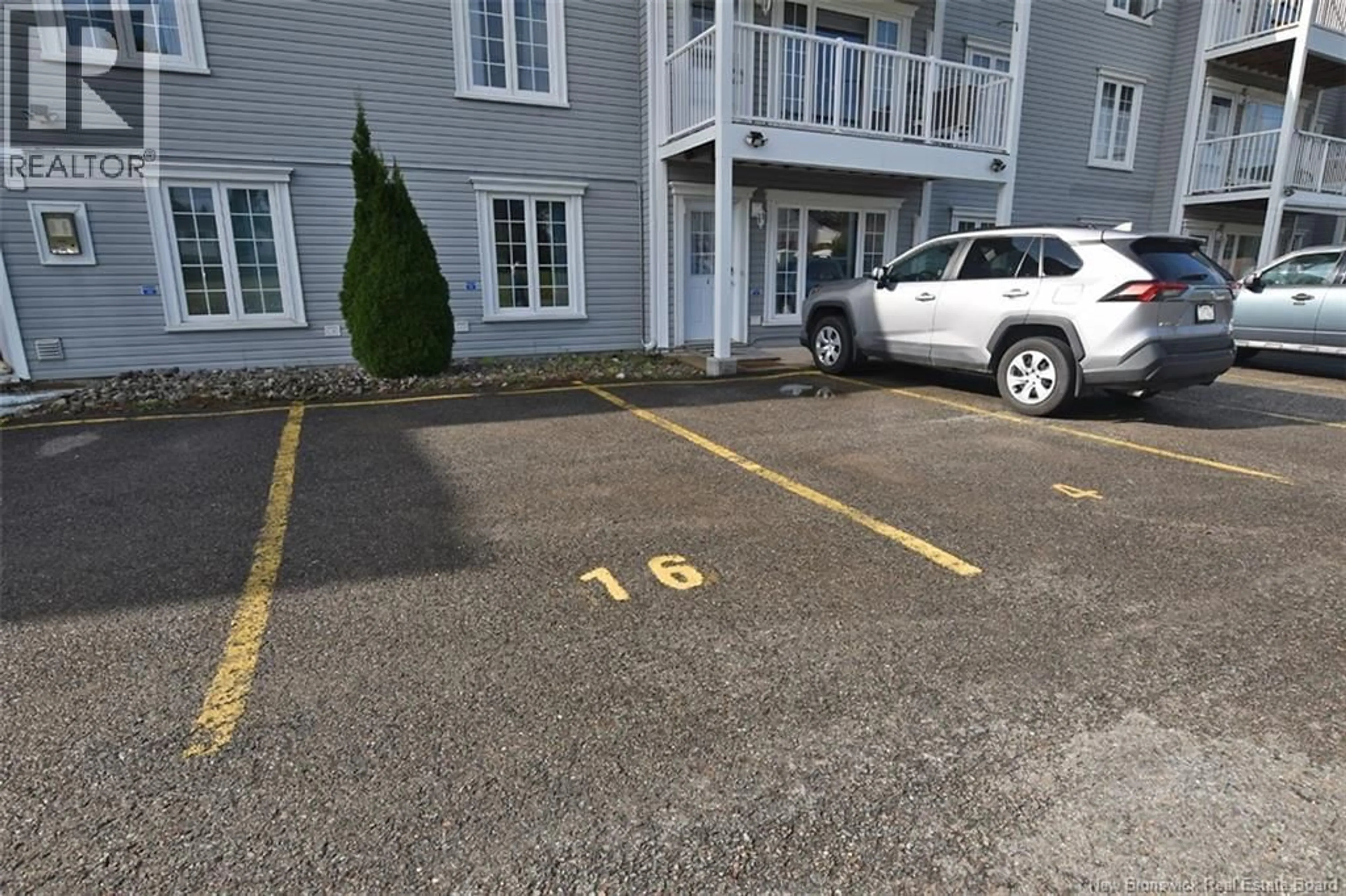 Parking for 16 - 185 REYNOLDS STREET, Fredericton New Brunswick E3A0K7