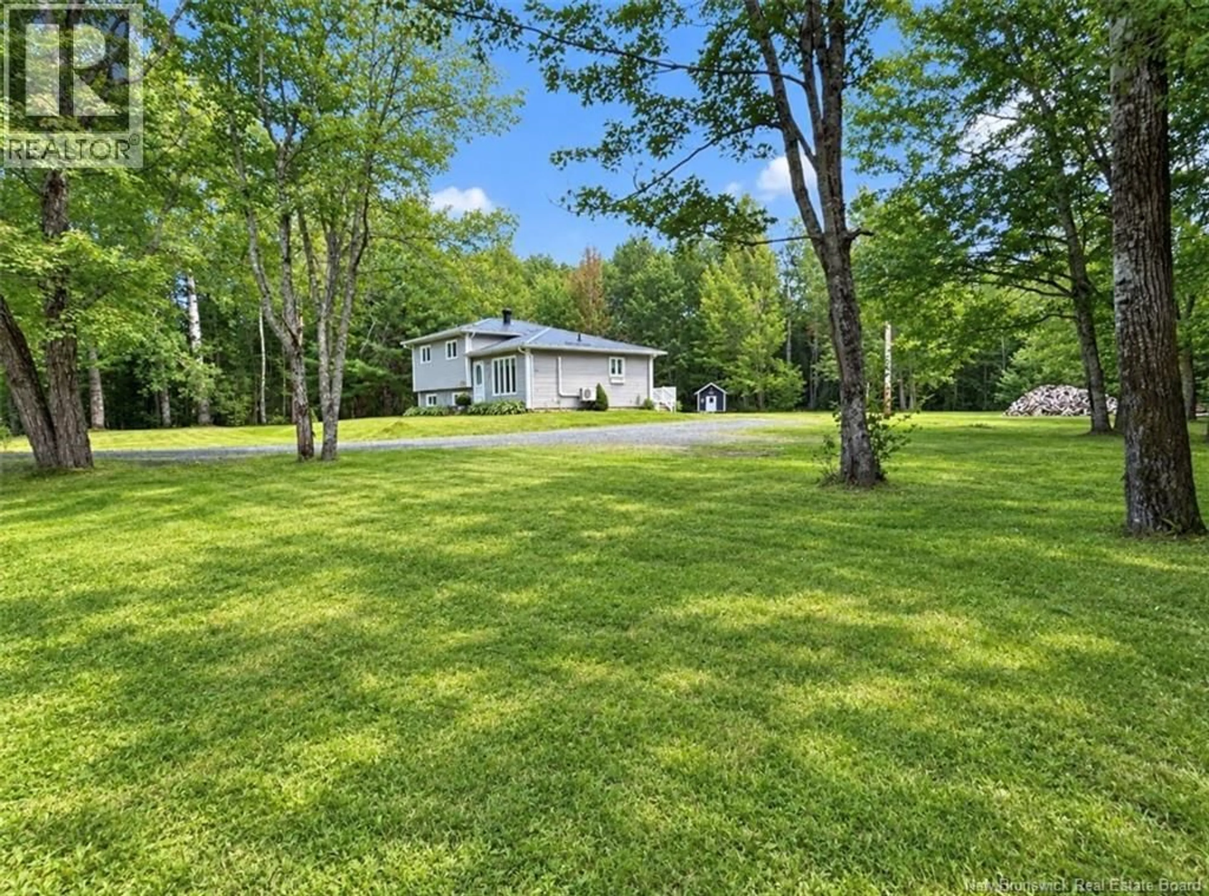 A pic from outside/outdoor area/front of a property/back of a property/a pic from drone, unknown for 8789 ROUTE 117, Napan New Brunswick E1N4Y7