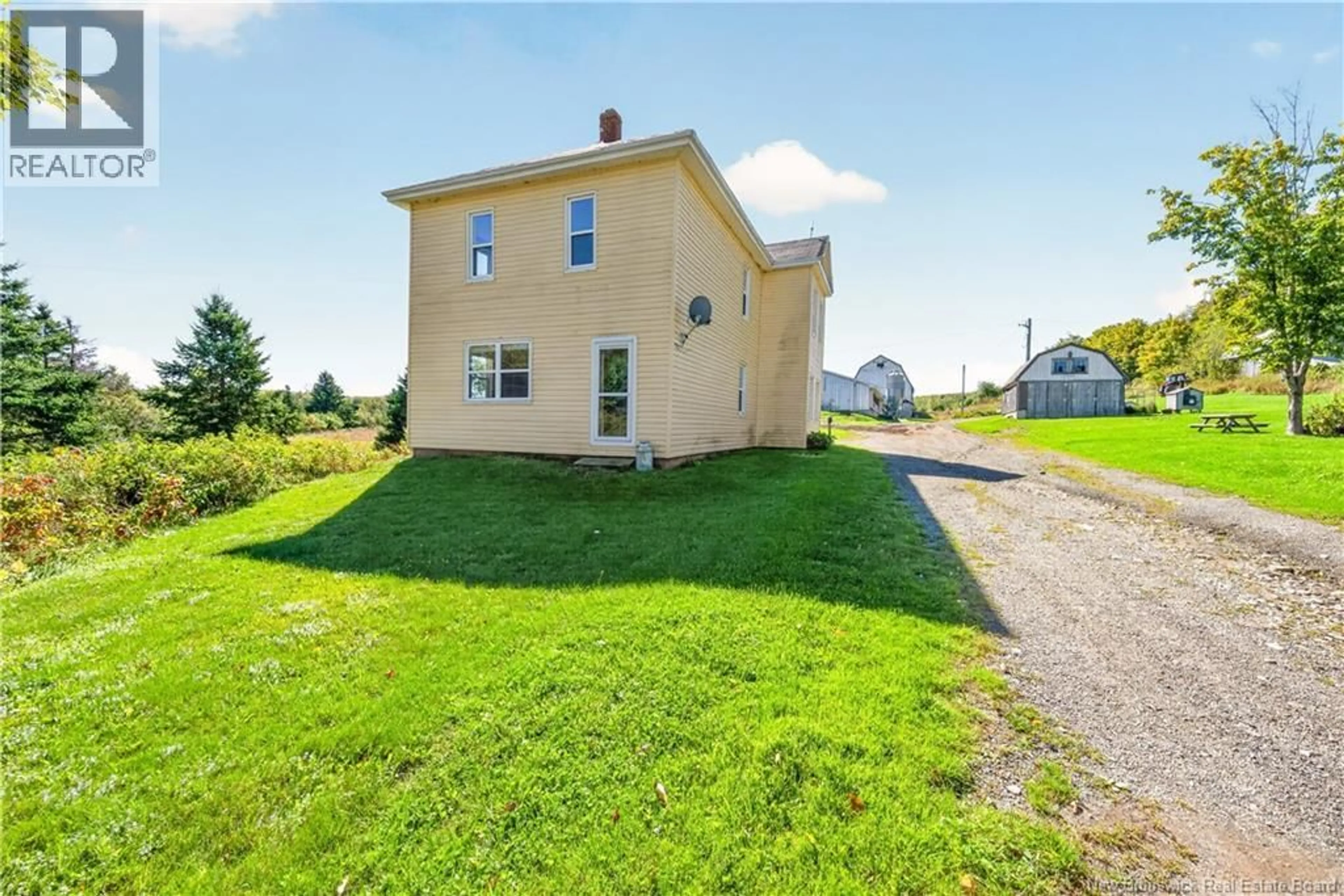 A pic from outside/outdoor area/front of a property/back of a property/a pic from drone, building for 1497 ROUTE 895, Elgin New Brunswick E4Z2M7