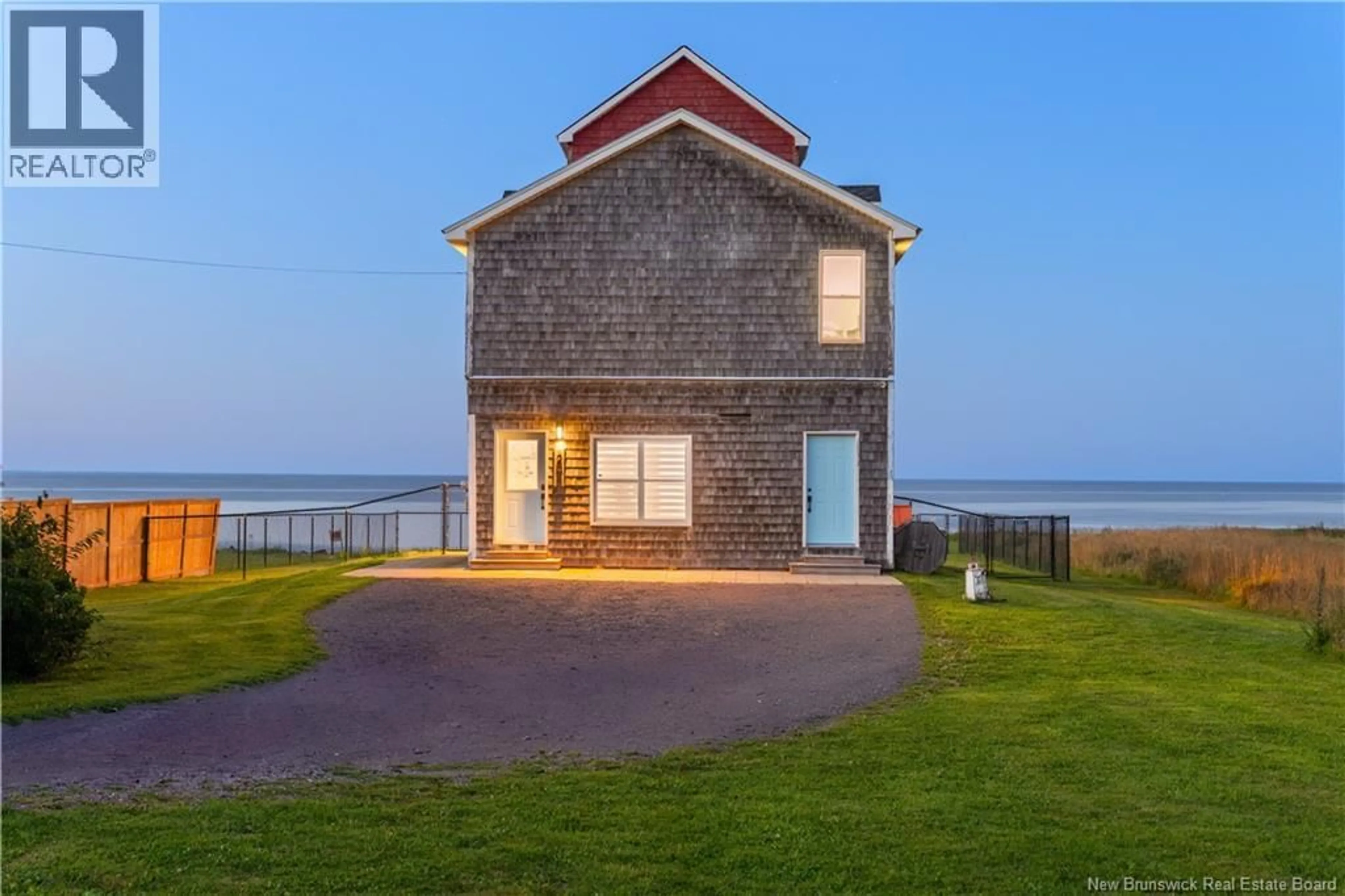 A pic from outside/outdoor area/front of a property/back of a property/a pic from drone, water/lake/river/ocean view for 2066 ROUTE 950, Cap-Pelé New Brunswick E4N2J6