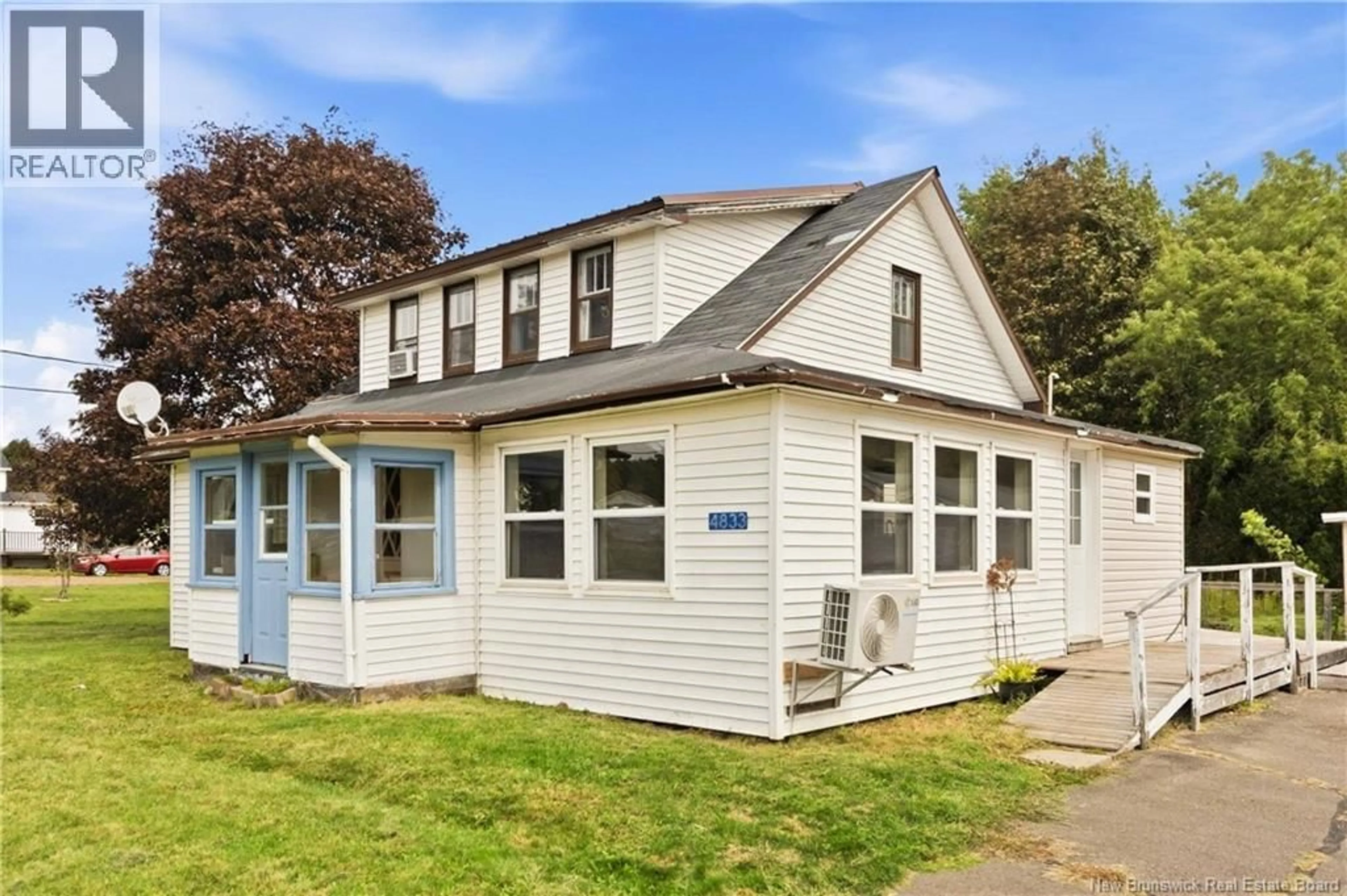 Home with vinyl exterior material, street for 4833 ROUTE 134, Cocagne New Brunswick E4R2Y3