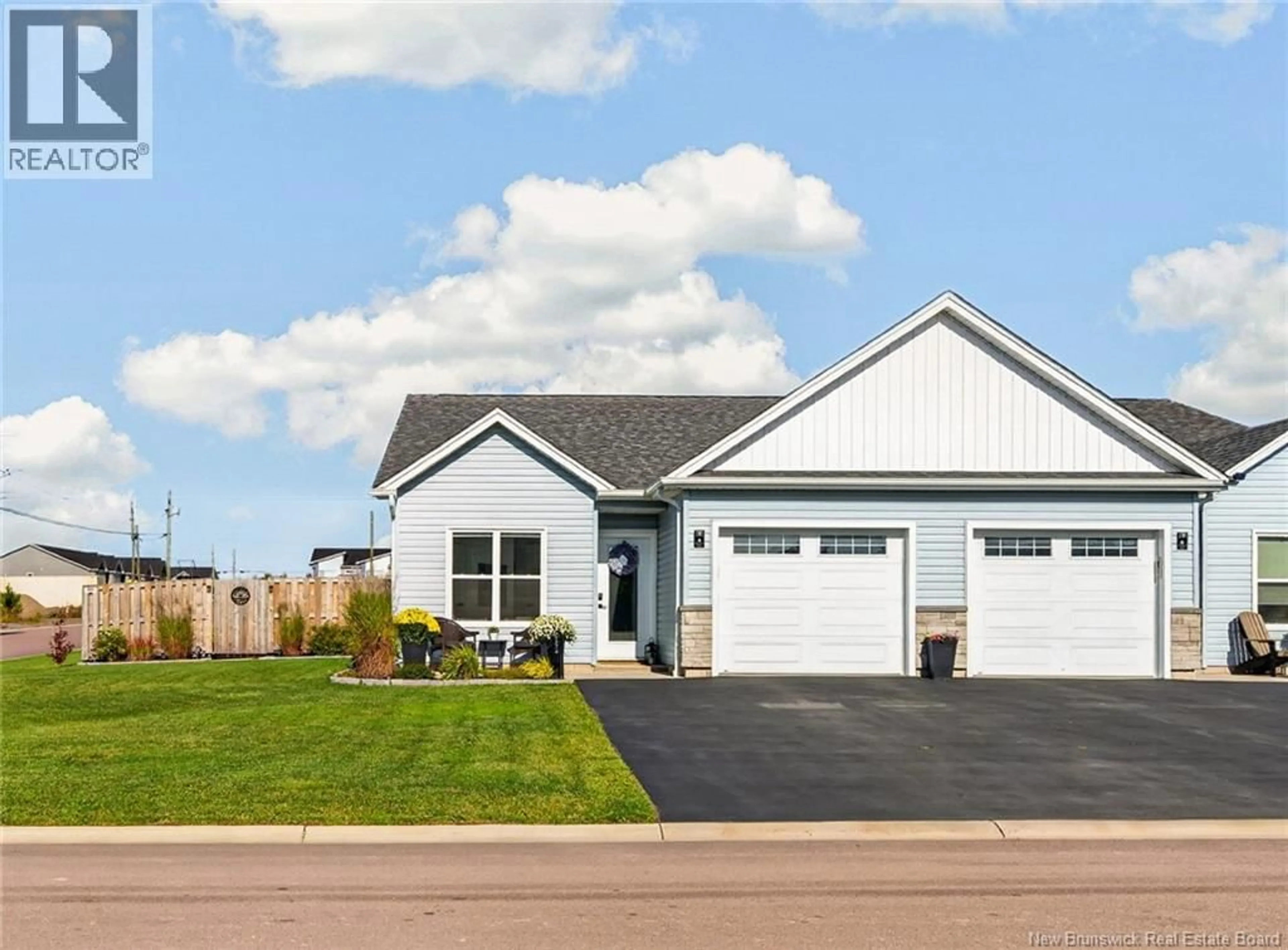 Home with vinyl exterior material, street for 4 MIA STREET, Shediac New Brunswick E4P0Z8