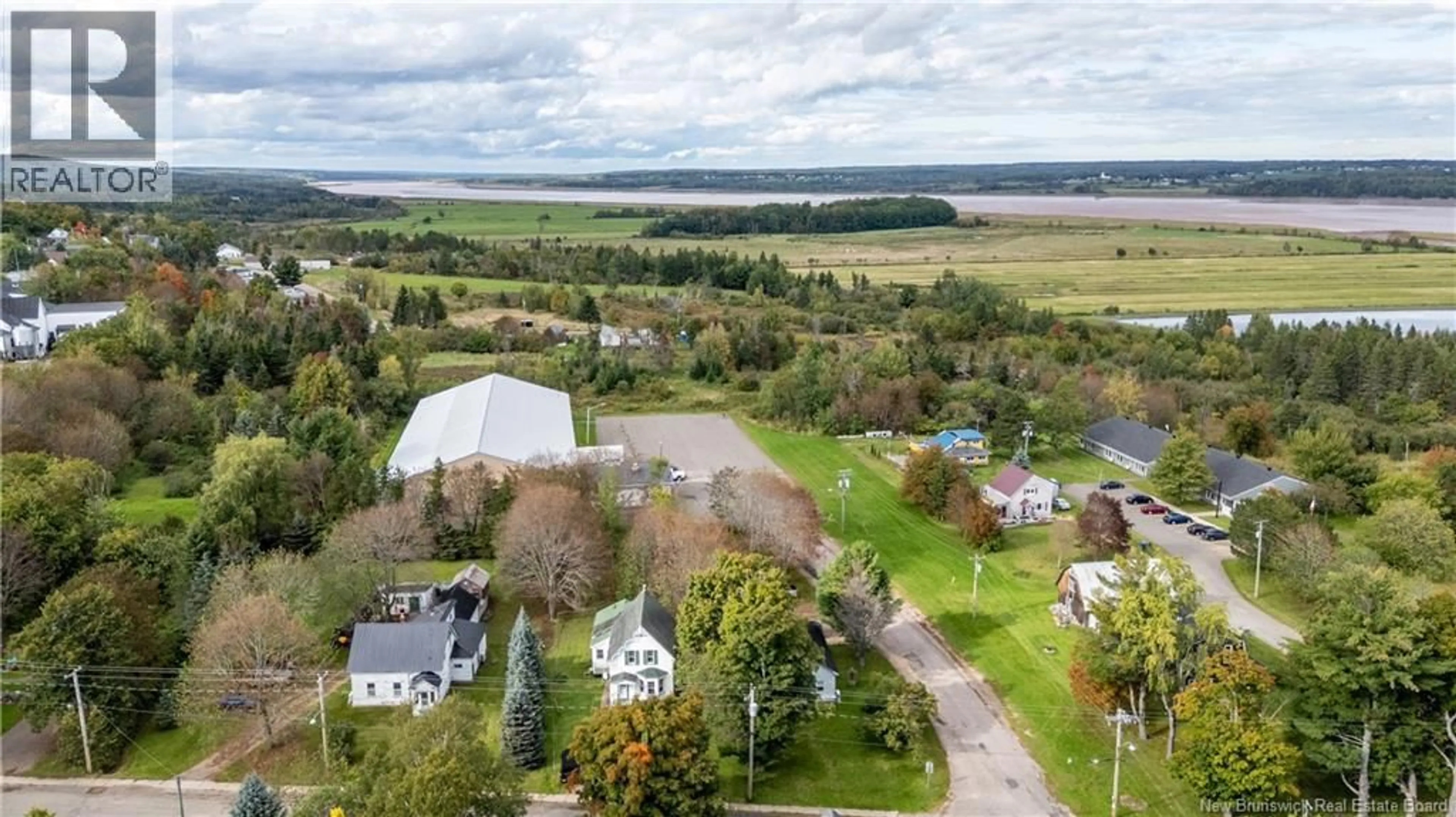 A pic from outside/outdoor area/front of a property/back of a property/a pic from drone, water/lake/river/ocean view for 24 MILL ST, Hillsborough New Brunswick E4H2Z8