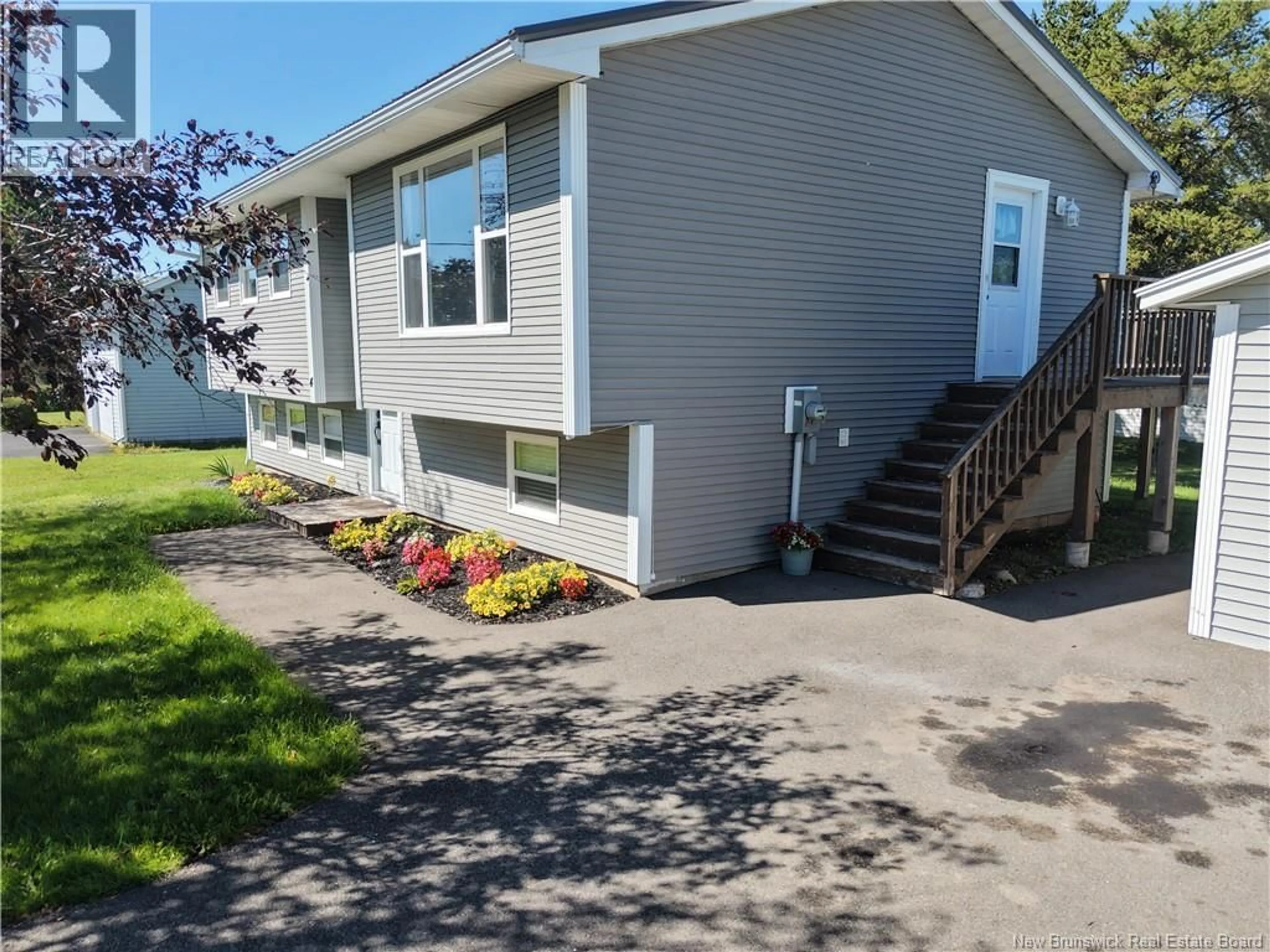 Home with vinyl exterior material, street for 4 PHILLIPS STREET, Sussex Corner New Brunswick E4E3B8