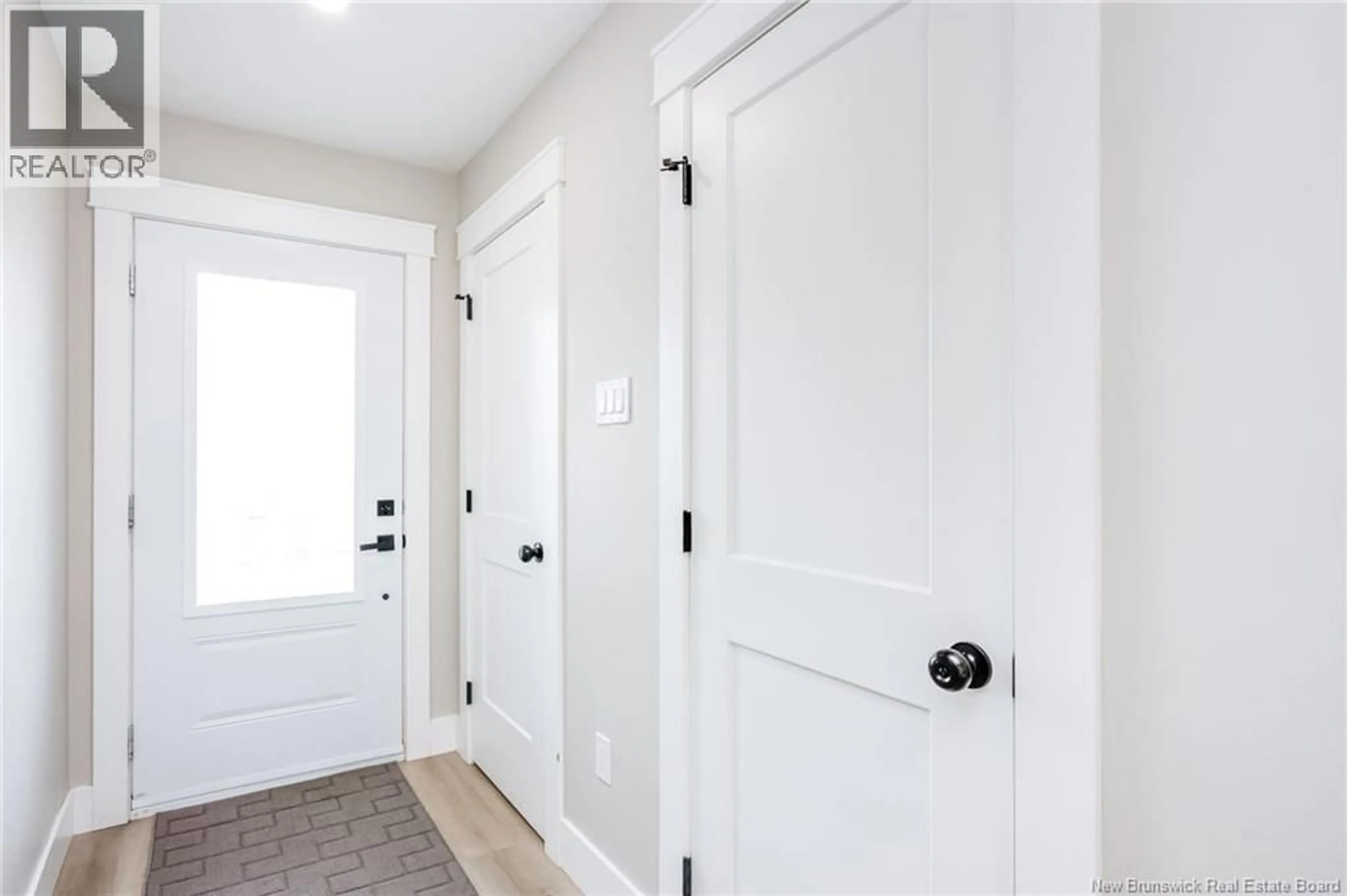 Indoor entryway for 143 ARLINGTON CRESCENT, Saint John New Brunswick E2K0G4