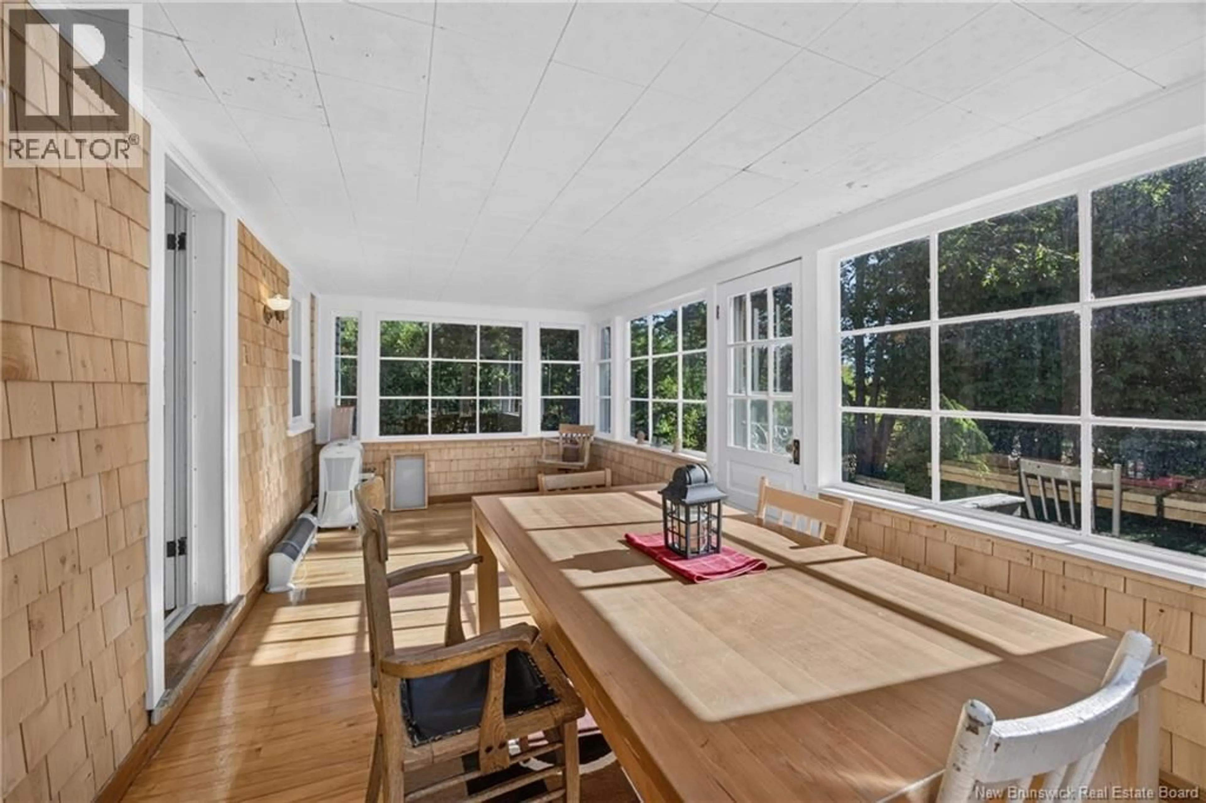 Dining room, unknown for 39 REYNOLDS ROAD, Harvey New Brunswick E6K1V9