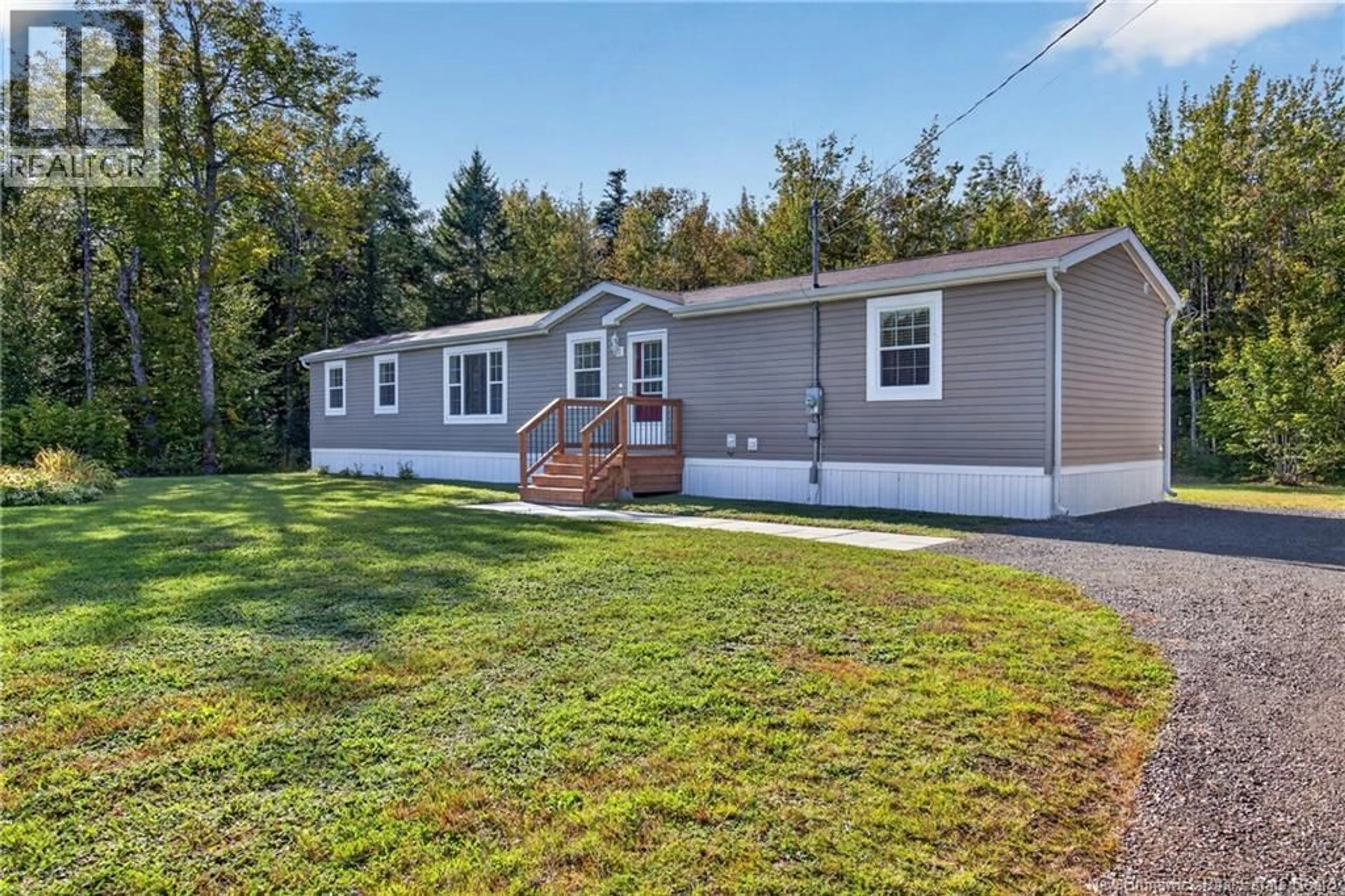 Home with vinyl exterior material, unknown for 2968 ROUTE 115, Irishtown New Brunswick E1H3K4