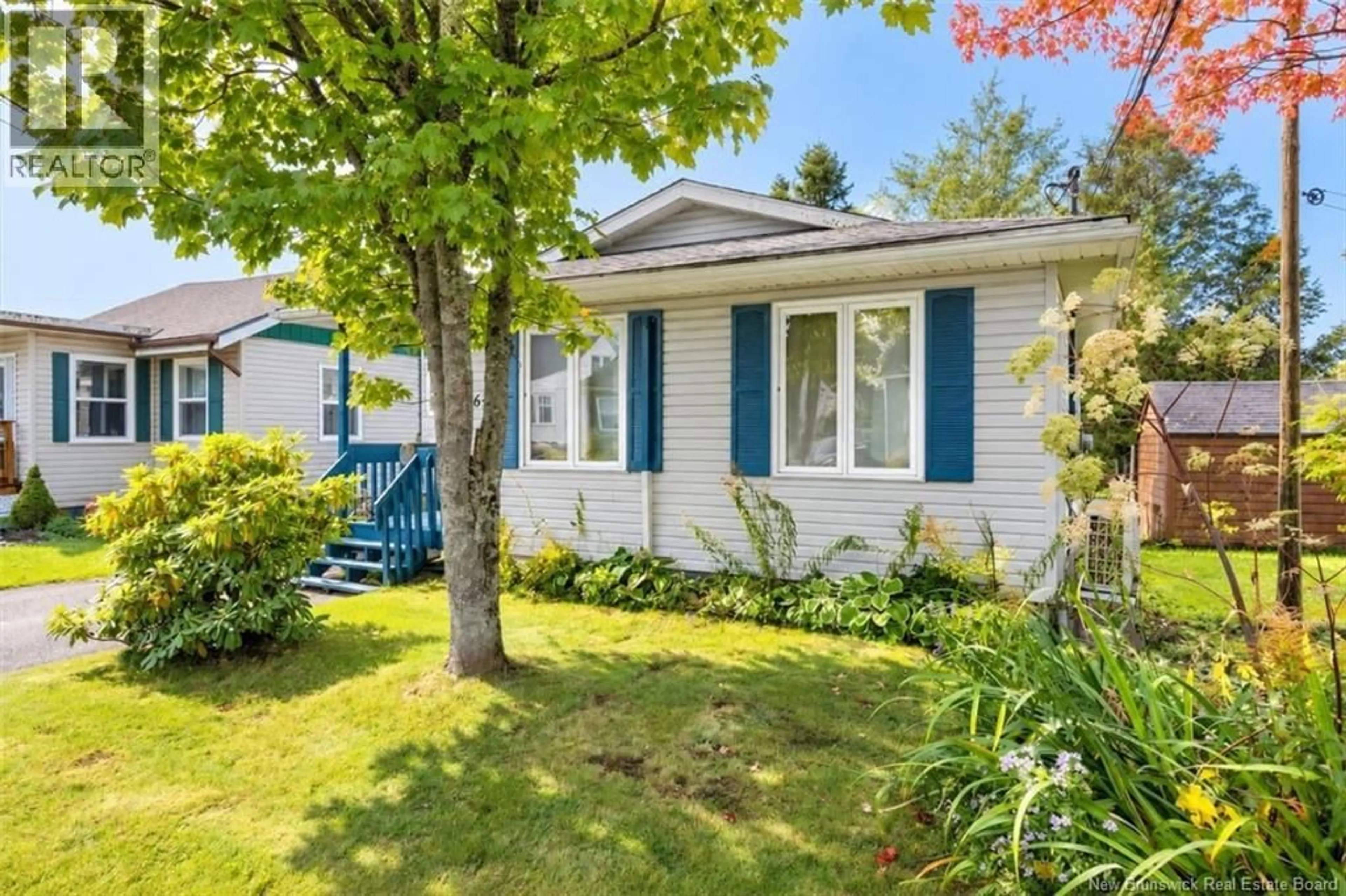 Home with vinyl exterior material, street for 26 WILTON STREET, Saint John New Brunswick E2J1H5
