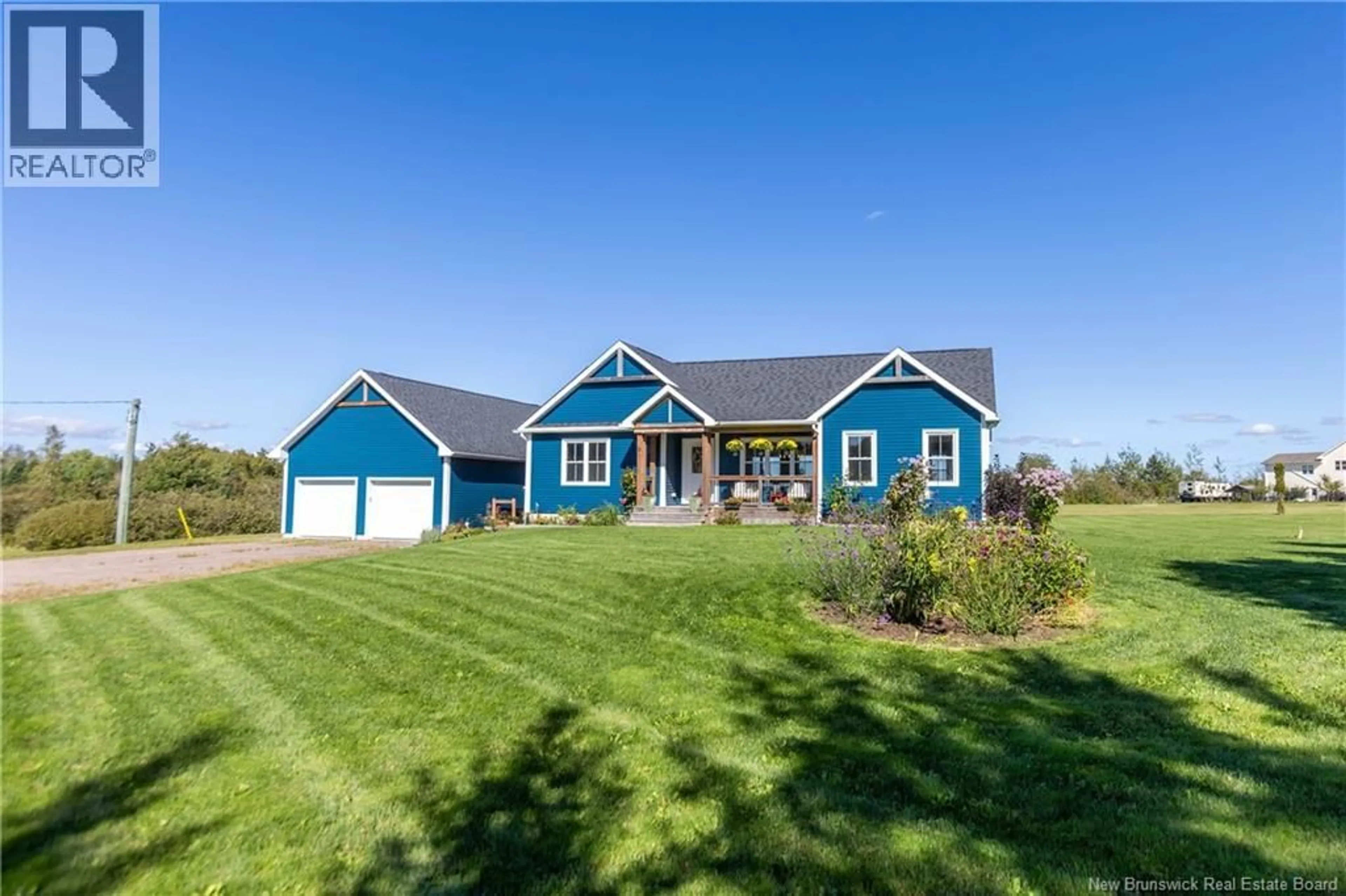 Home with vinyl exterior material, water/lake/river/ocean view for 91 STANLEY DRIVE, Sackville New Brunswick E4L1R2