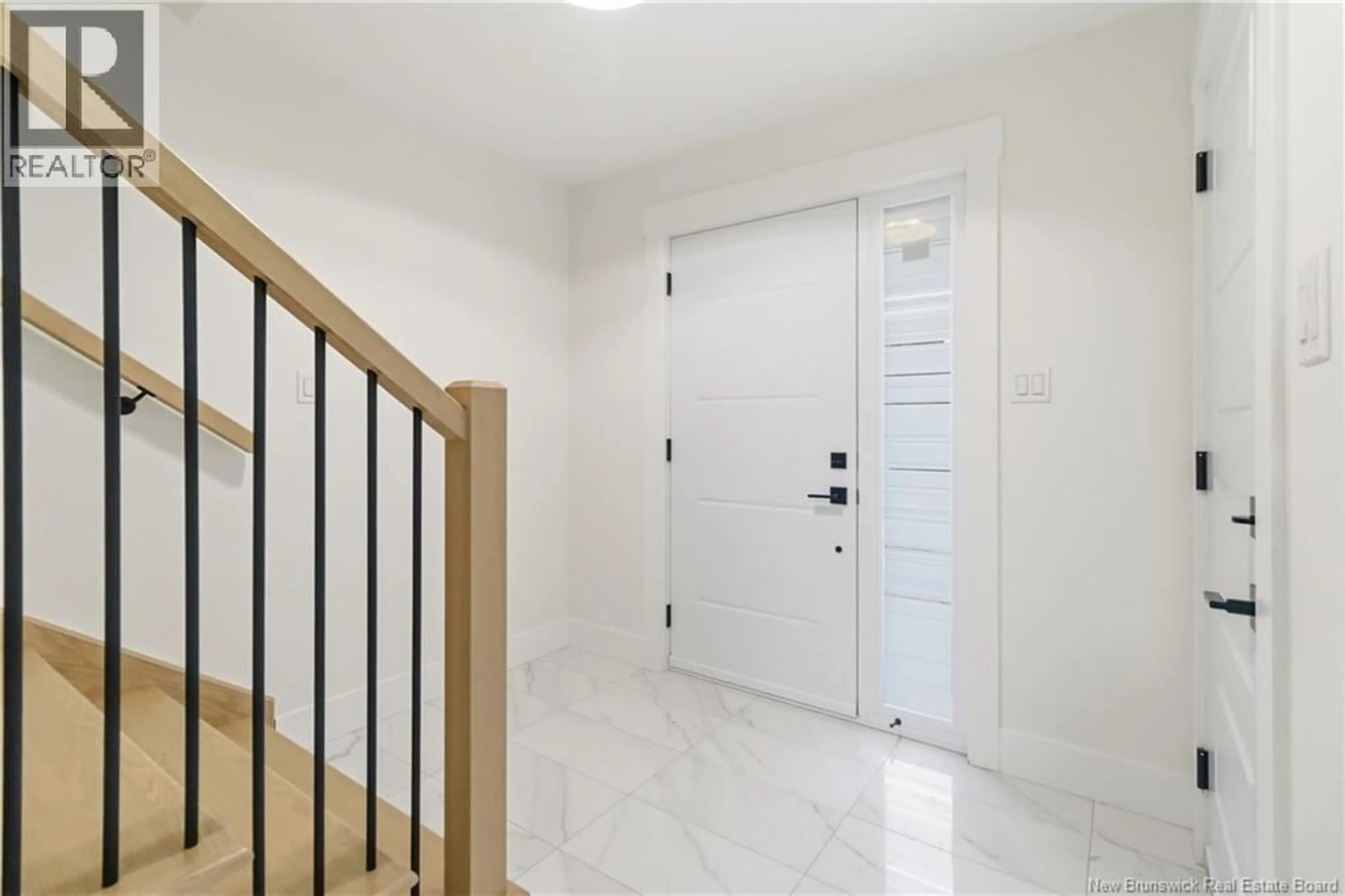Indoor entryway for 101 OAKFIELD DRIVE, Riverview New Brunswick E1B0S7