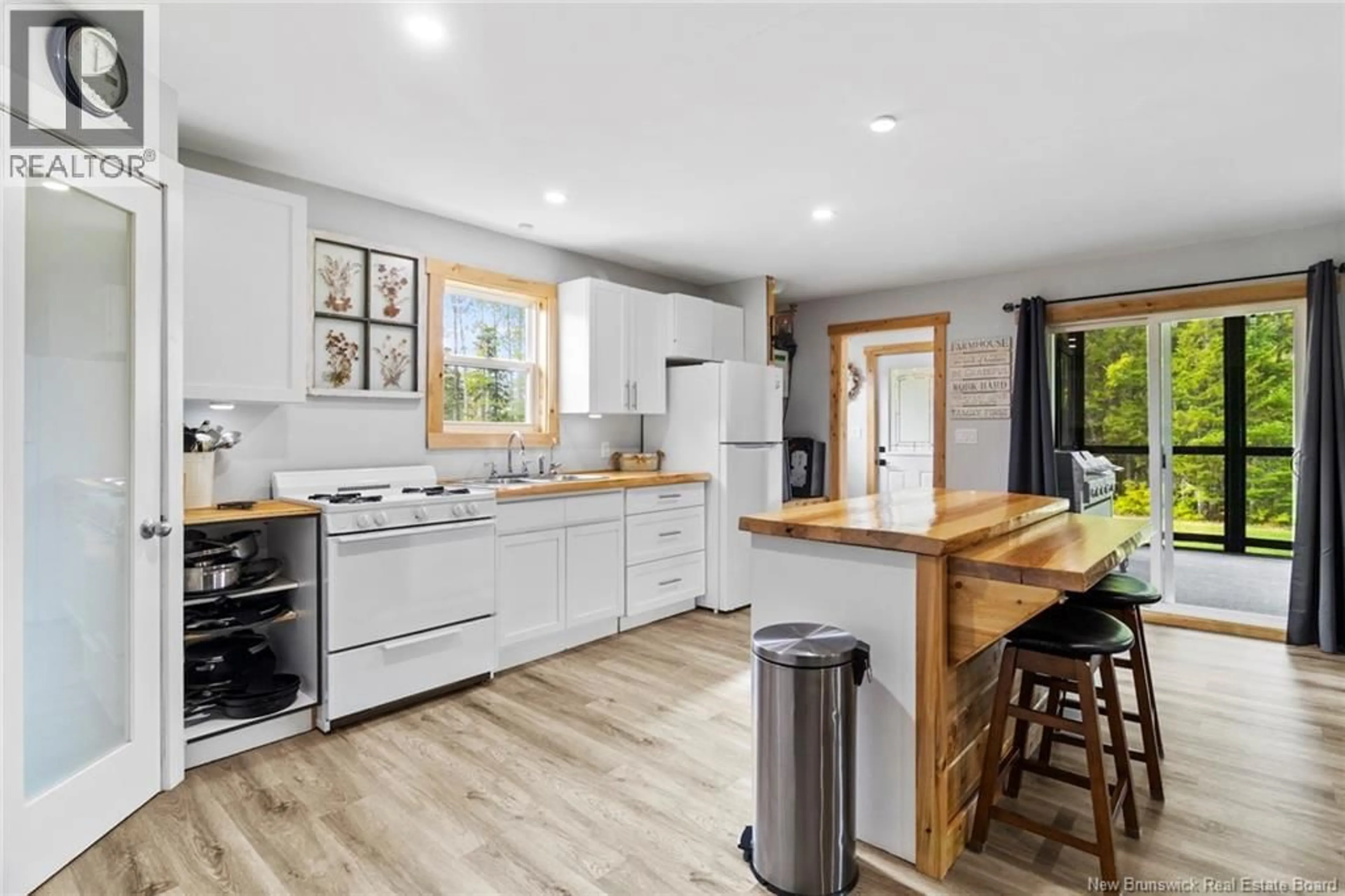 Open concept kitchen, unknown for 51 FOSTERS LANE, Peltoma Settlement New Brunswick E5L0B3