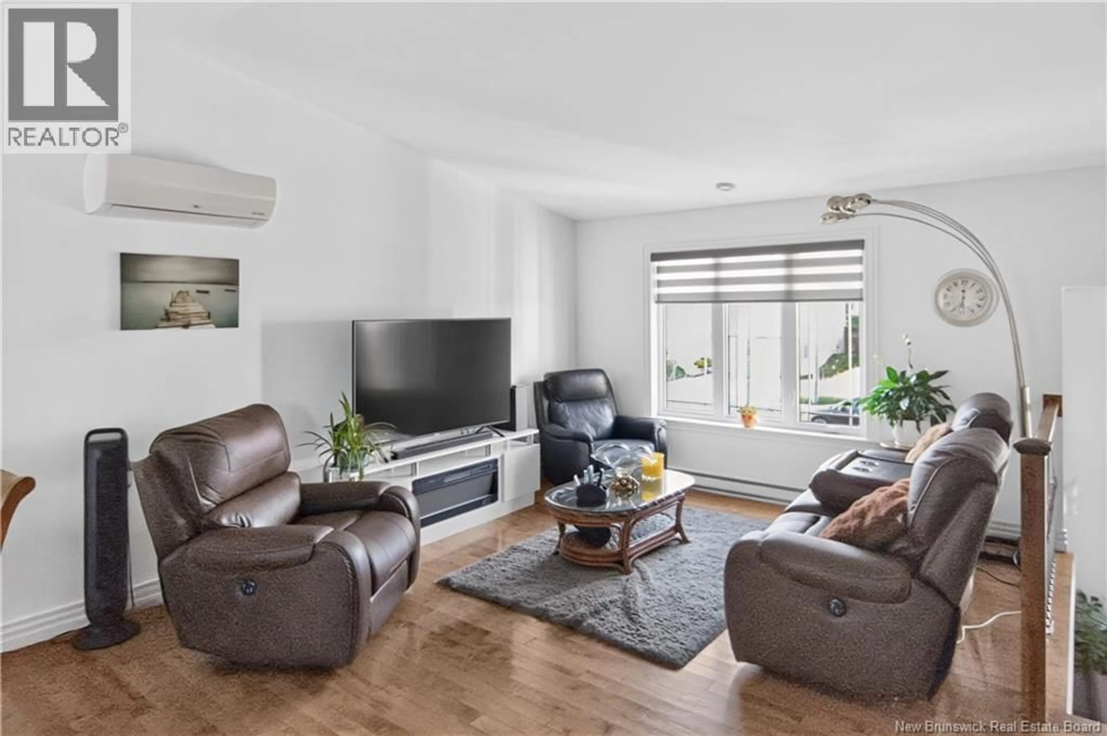 Living room with furniture, unknown for 356 MAPLEHURST DRIVE, Moncton New Brunswick E1G0E5