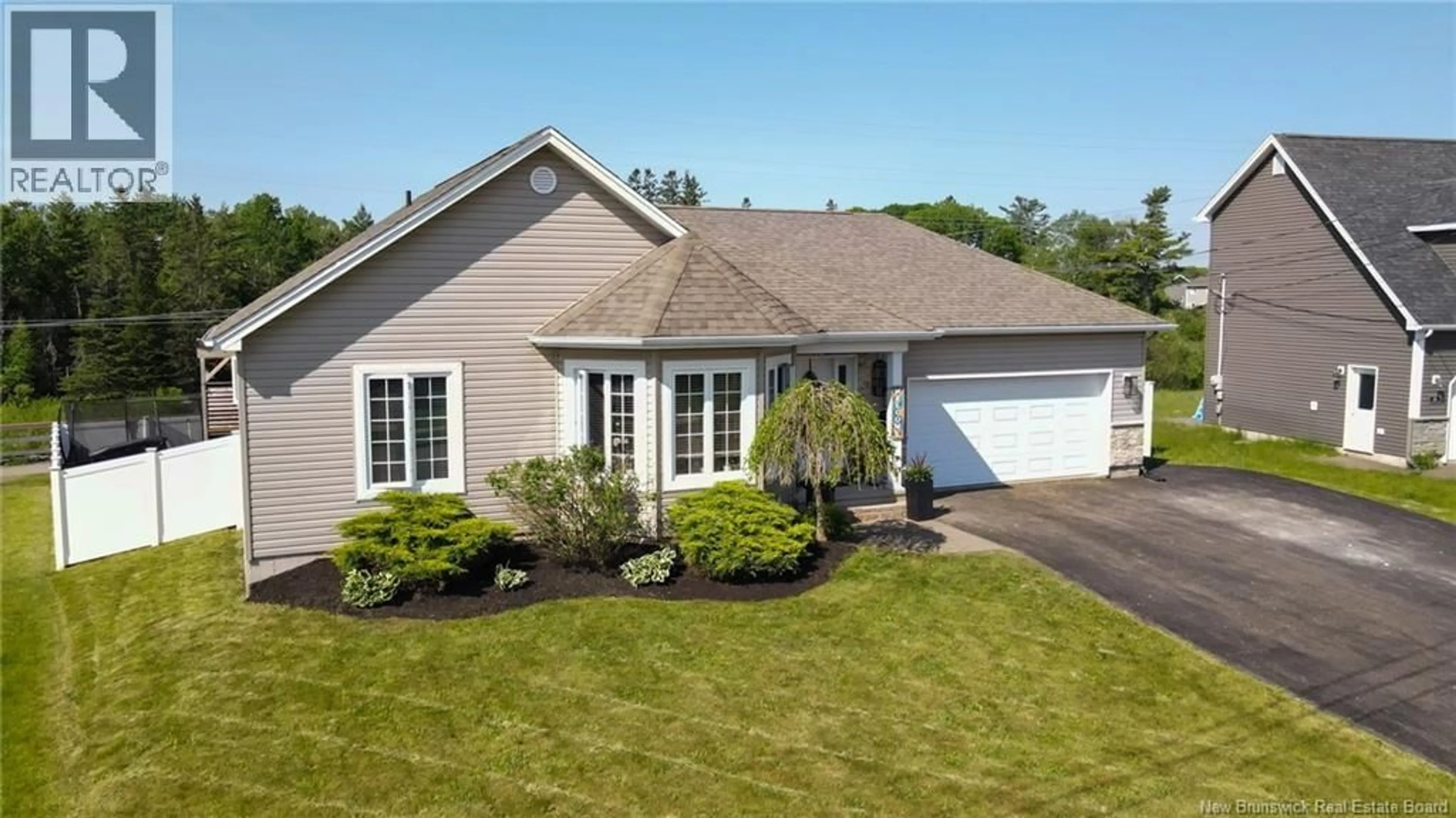 Home with vinyl exterior material, street for 162 LADY RUSSELL STREET, Moncton New Brunswick E1E0G1