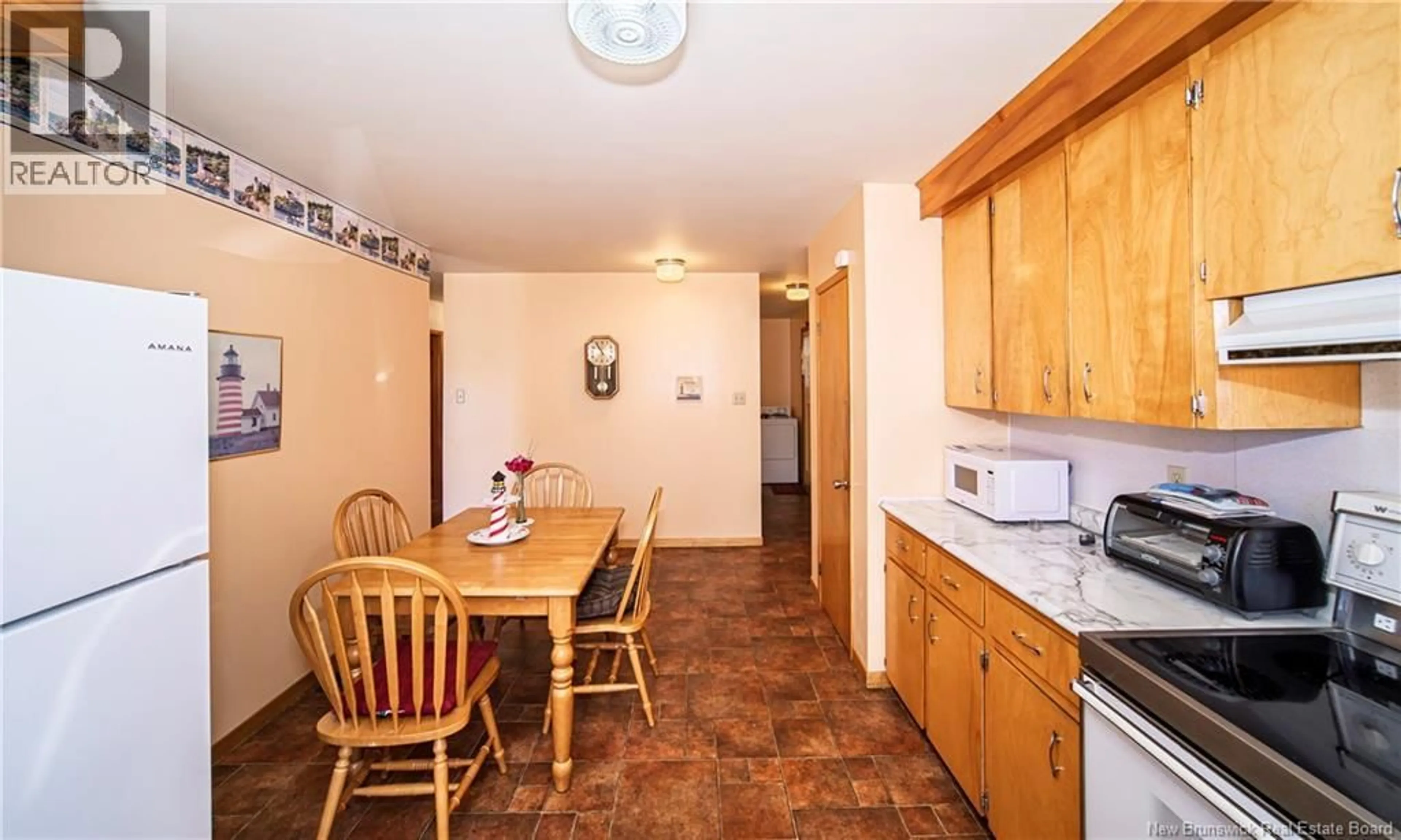 Standard kitchen, ceramic/tile floor for 41 BARKER STREET, Oromocto New Brunswick E2V2K7