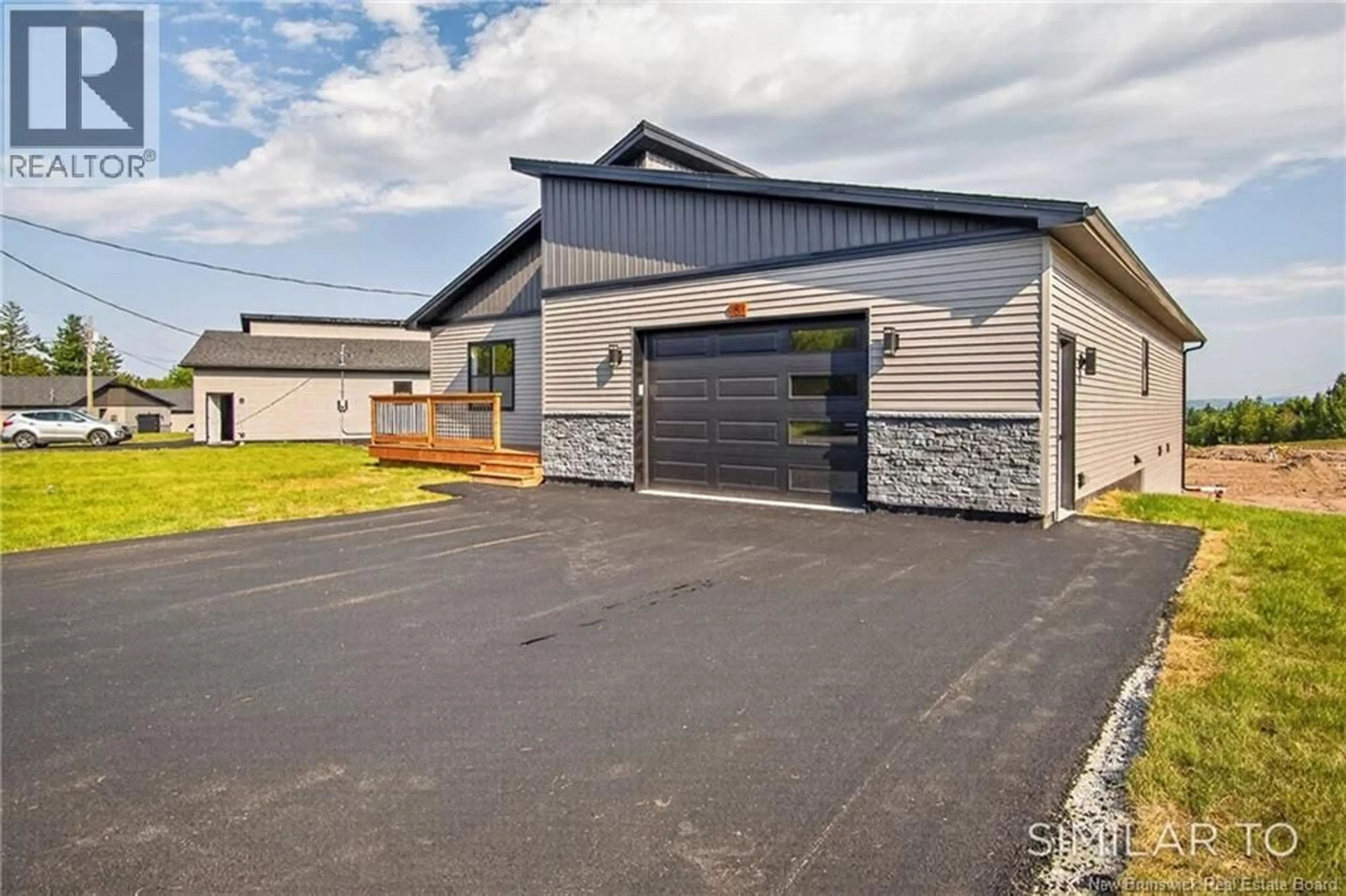 Indoor garage for 18 BELLBOTTOM WAY, Quispamsis New Brunswick E2G0K9