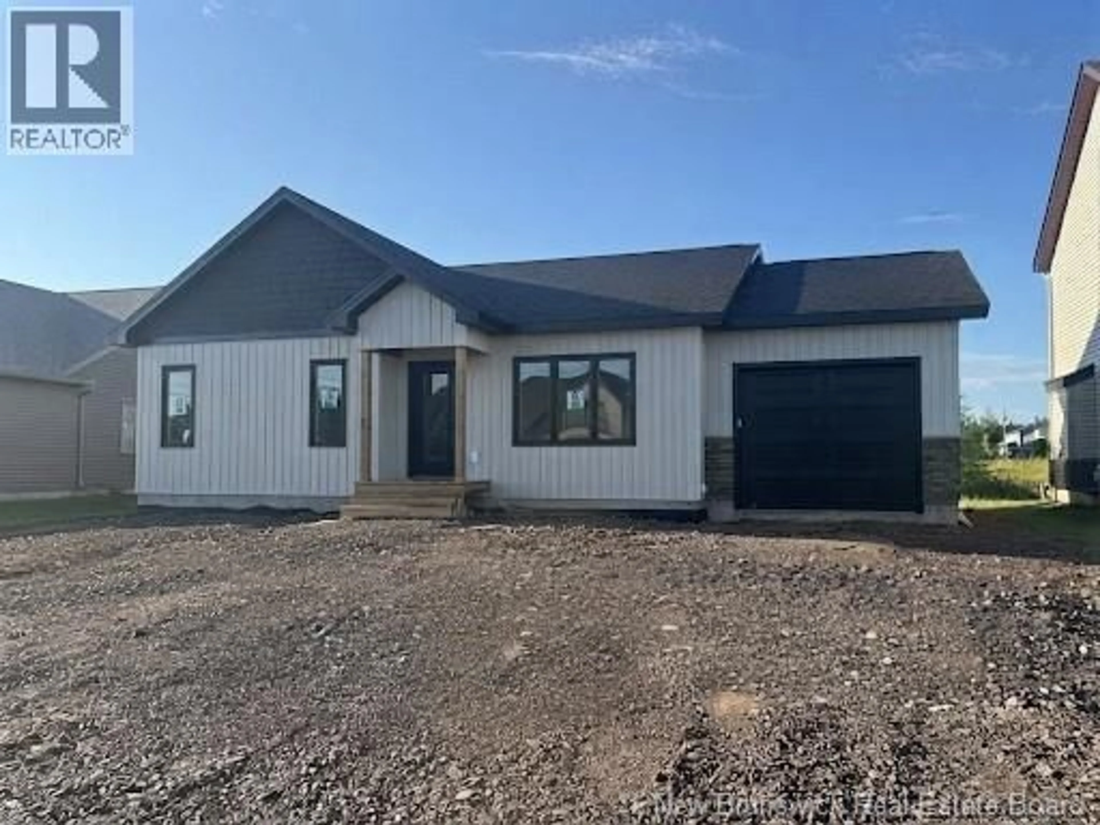 Home with vinyl exterior material, building for 107 CARRINGTON DRIVE, Riverview New Brunswick E1B0P2