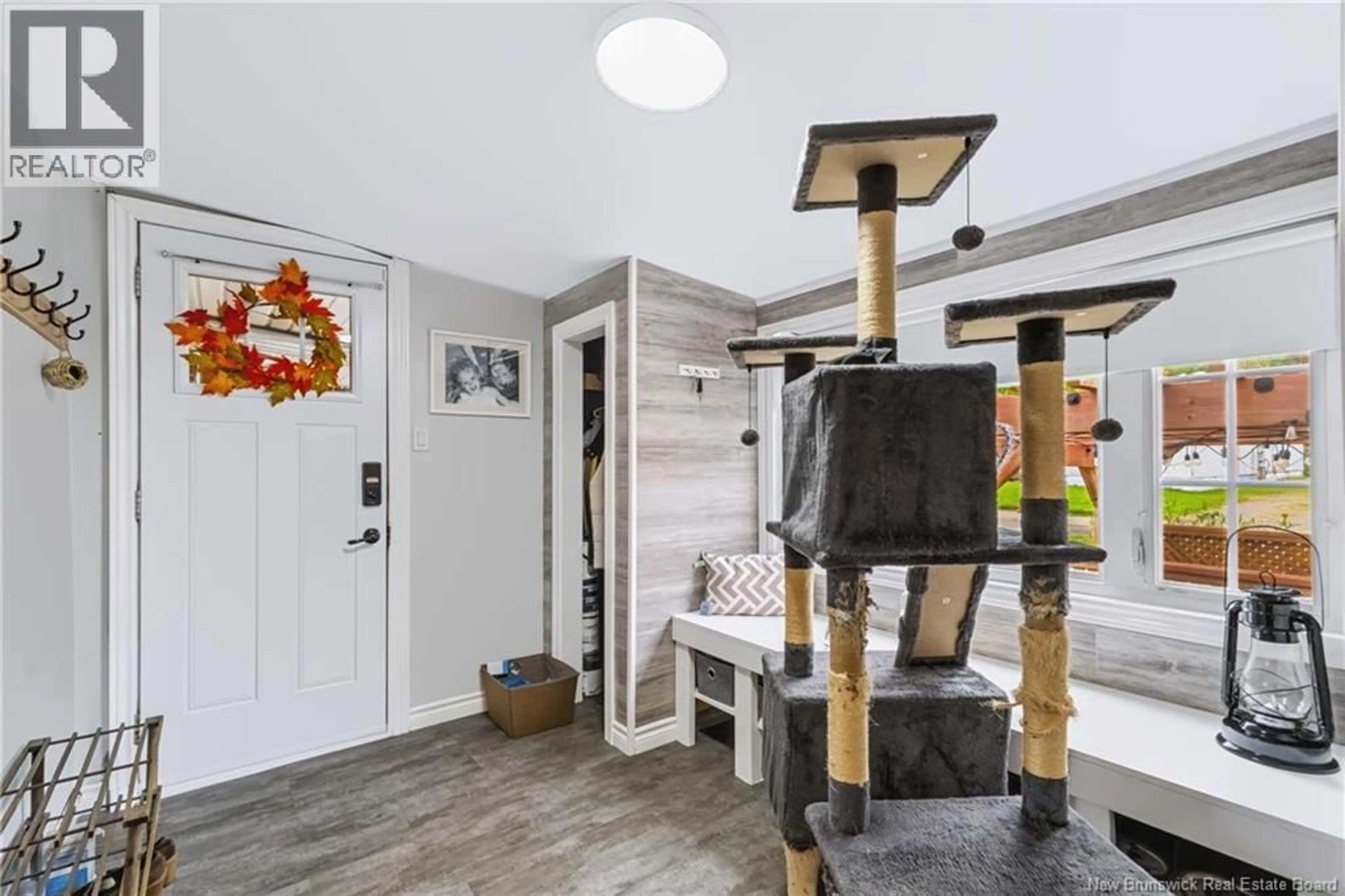 Indoor entryway for 29 CLARENCE CRESCENT, Nackawic New Brunswick E6G1G3