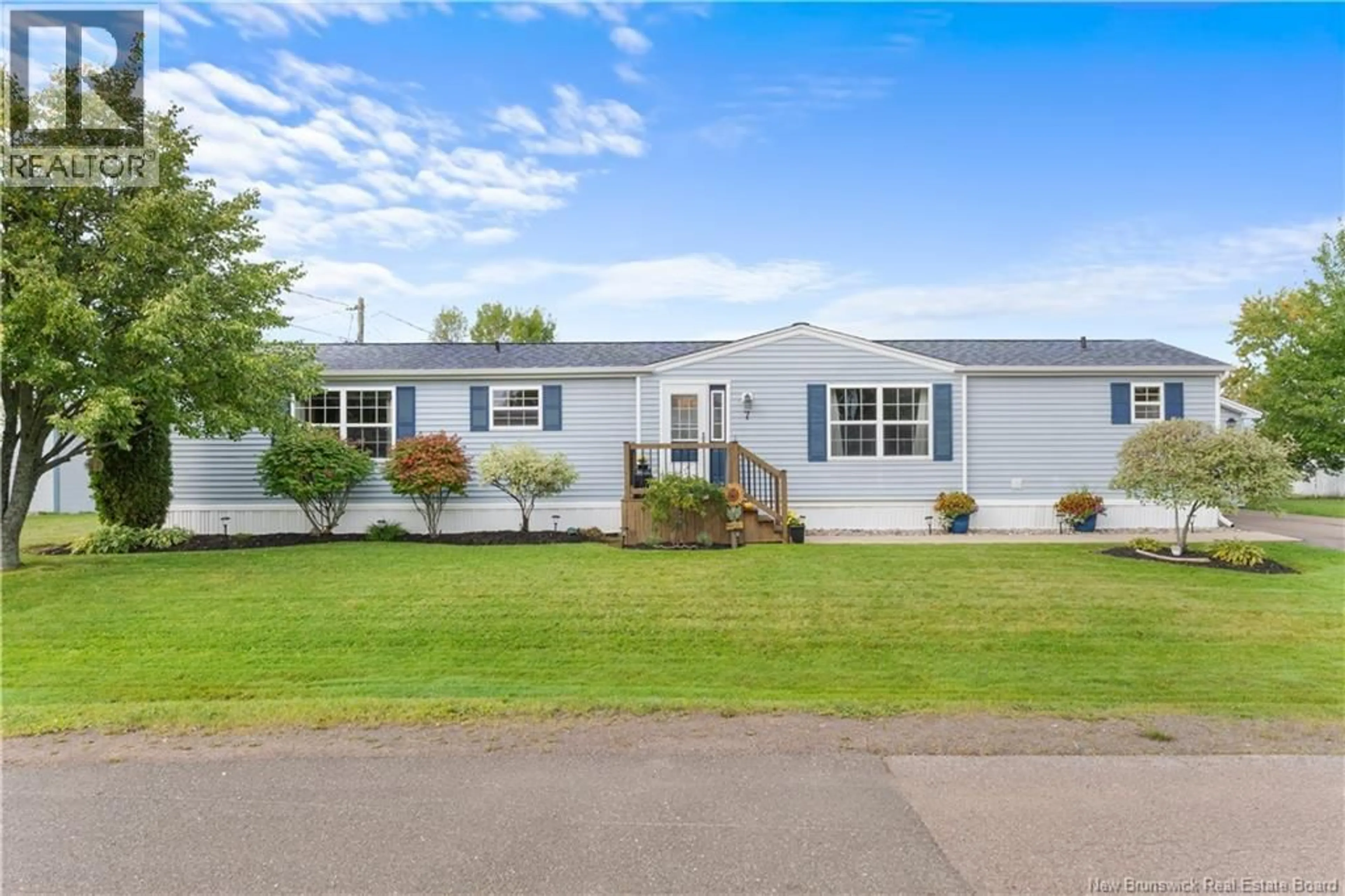 Home with vinyl exterior material, street for 7 PERILLA STREET, Moncton New Brunswick E1H2Z1
