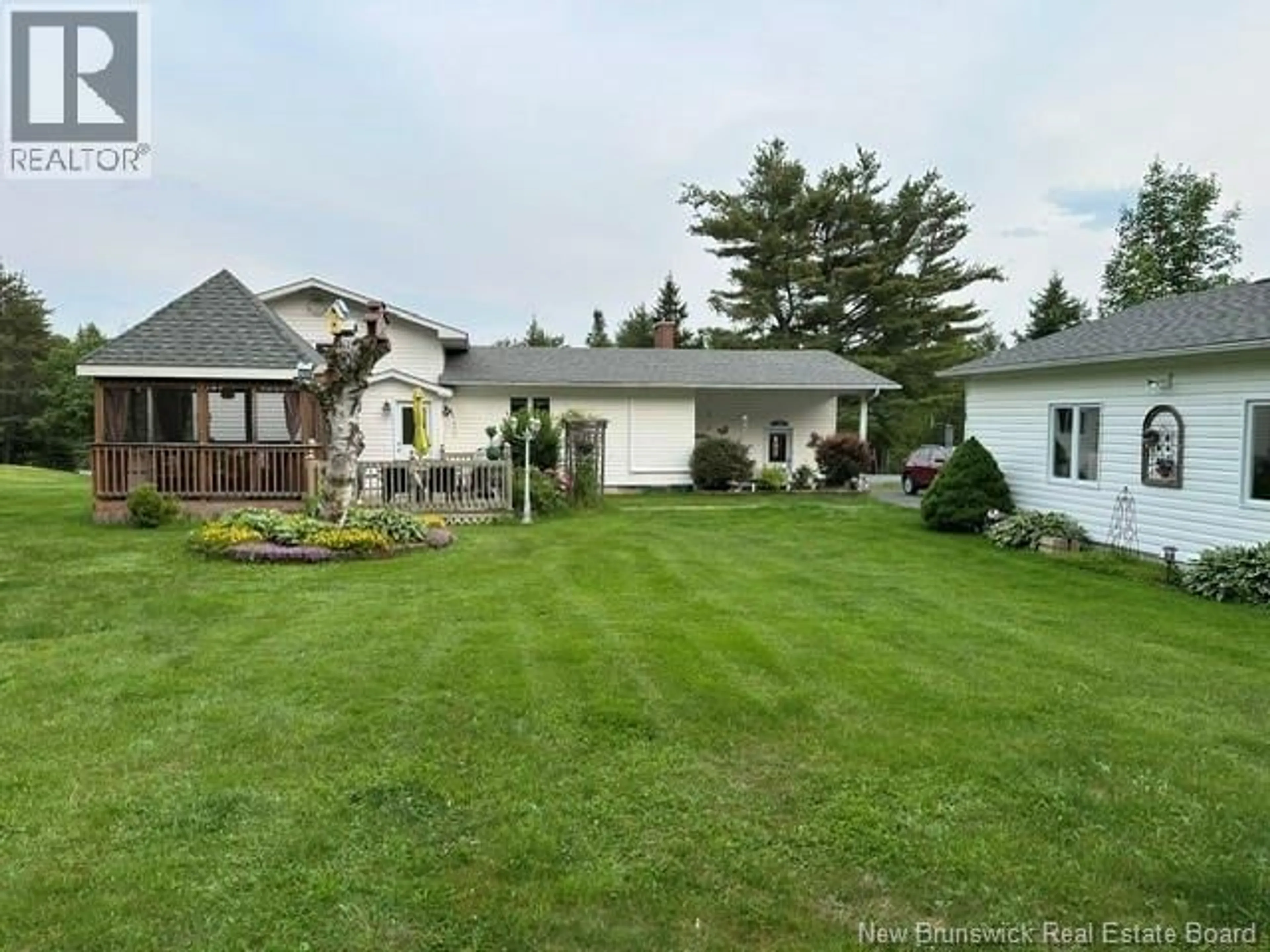 A pic from outside/outdoor area/front of a property/back of a property/a pic from drone, unknown for 261 ROUTE 11, Lower Newcastle New Brunswick E1V7E7