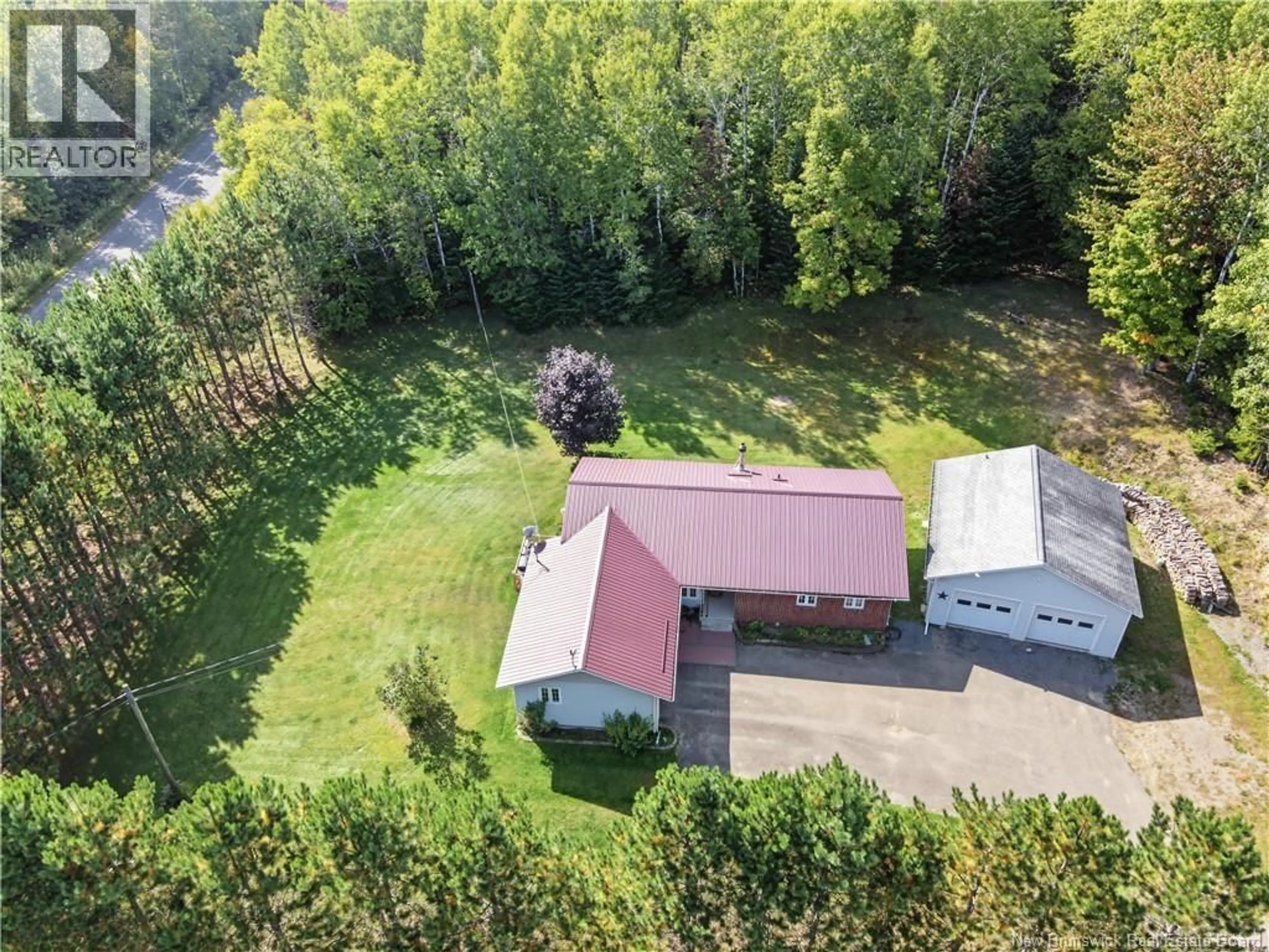 A pic from outside/outdoor area/front of a property/back of a property/a pic from drone, unknown for 3 MAPLE STREET, Lower Woodstock New Brunswick E7M4C3